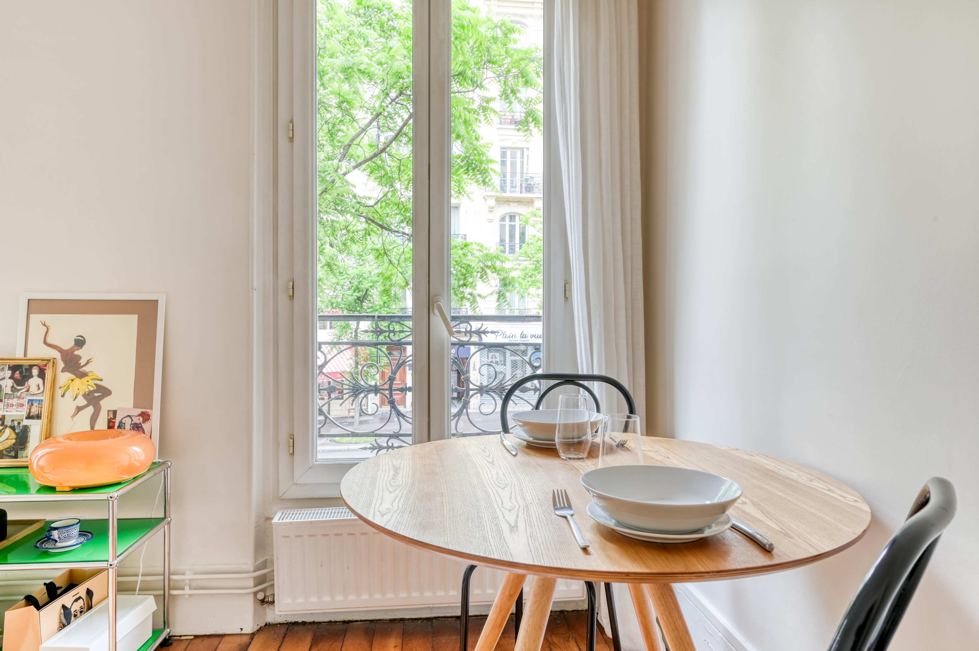 Cozy artist's flat in the heart of Paris Image in Picpus, Paris