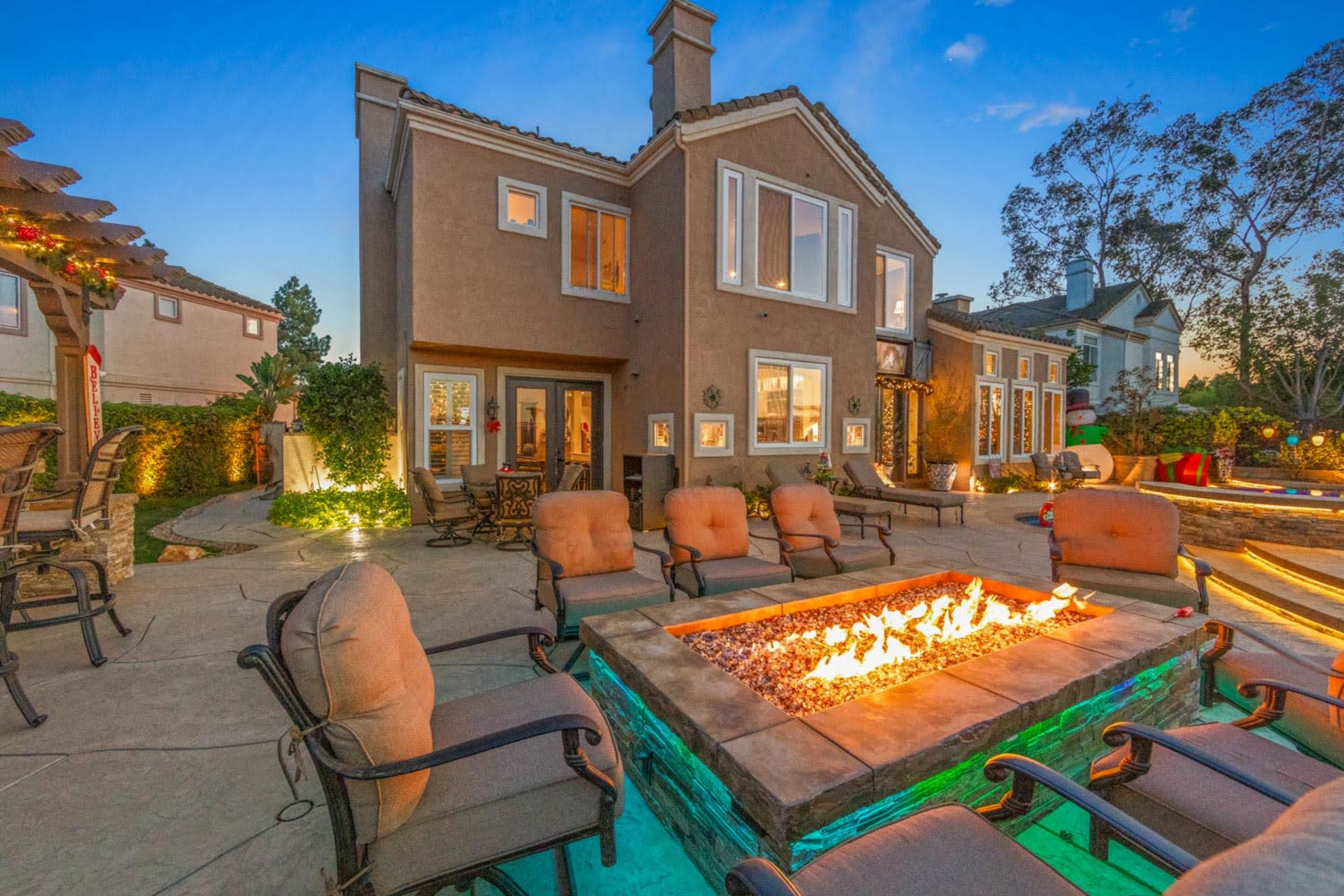 Backyard Oasis w/Views for Unforgettable Gatherings Image in Moorpark, Moorpark, CA