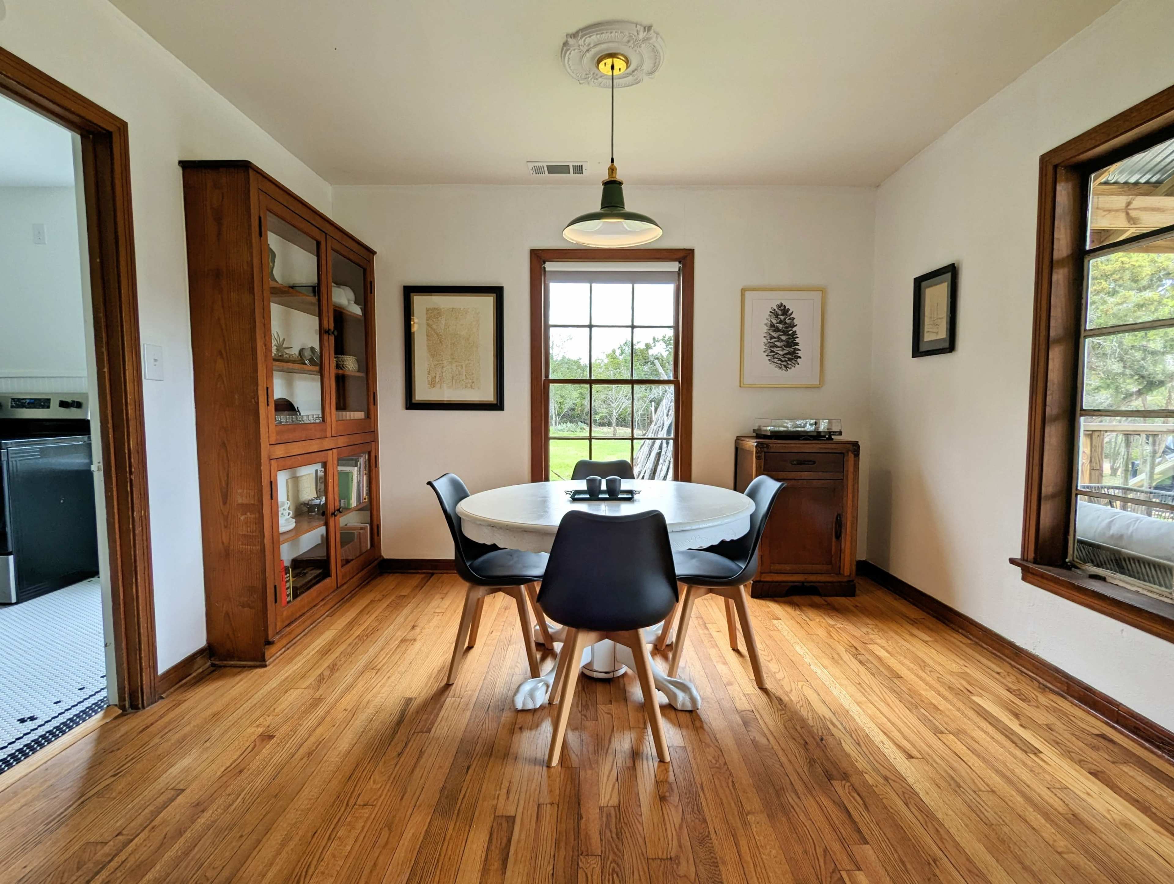 Hill Country Bungalow Image in , Driftwood, TX