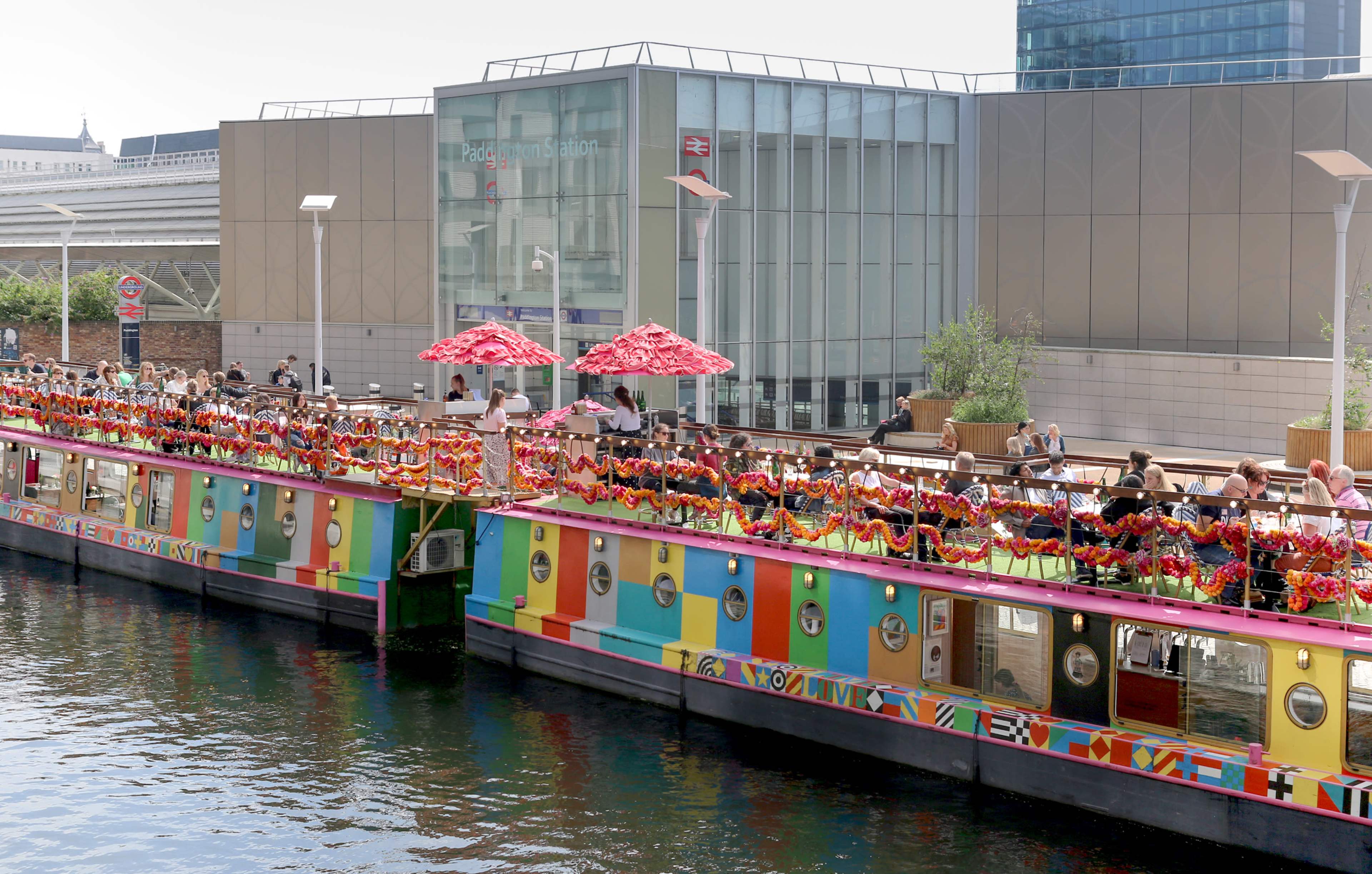 Roof terrace on beautiful barge in Paddington Image in London, Paddington Central, ENG