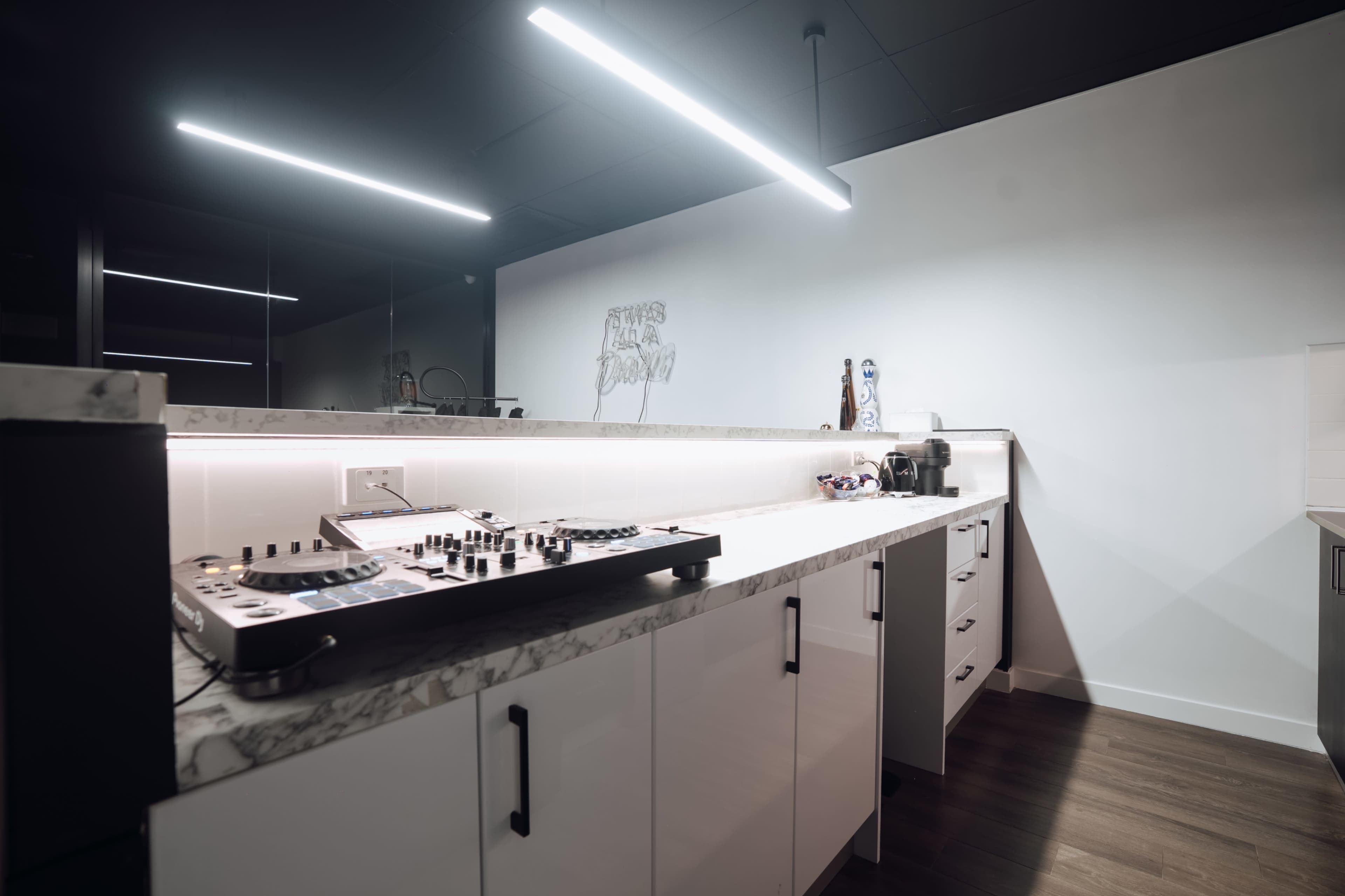 Sydney Cyclorama Studio for Photo & Video Shoots Image in Ultimo, Ultimo, NSW