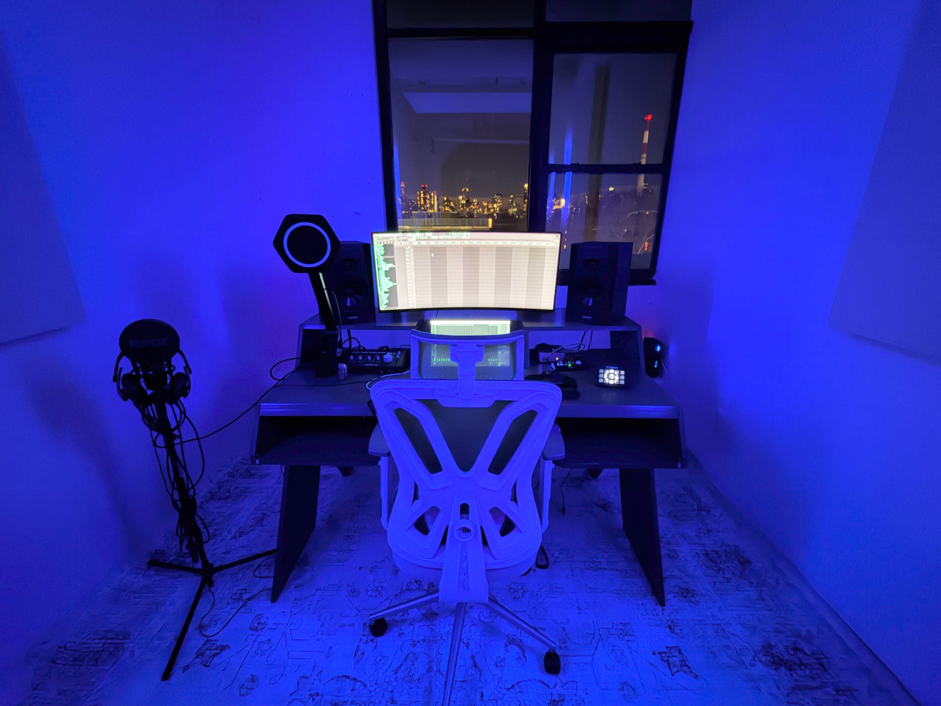 Music Recording Studio with Skyline View Image in Astoria, Long Island City, NY