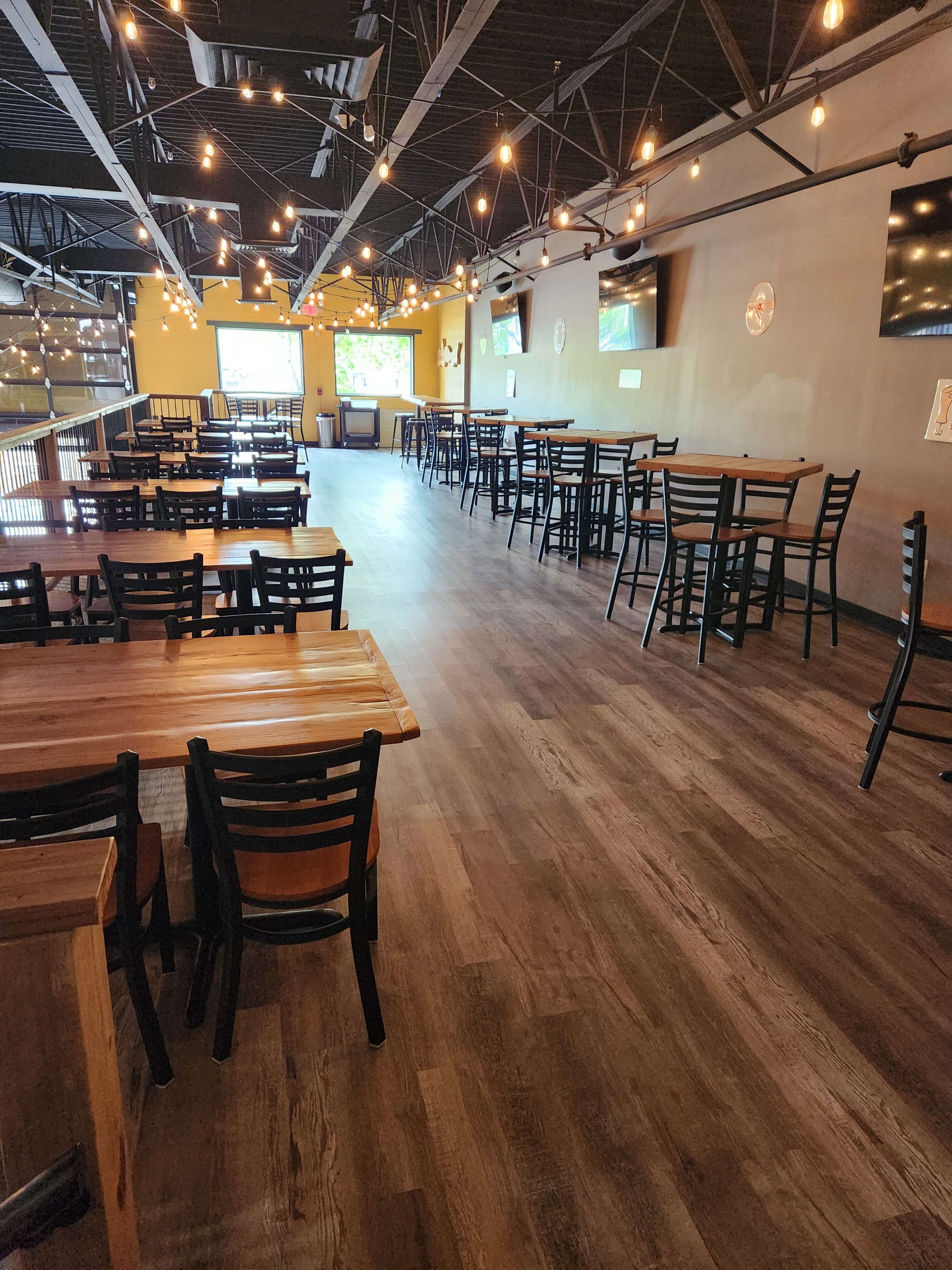 Downtown Lake Geneva Self-Serve Tap House + Beer Garden Image in Lake Geneva, Lake Geneva, WI