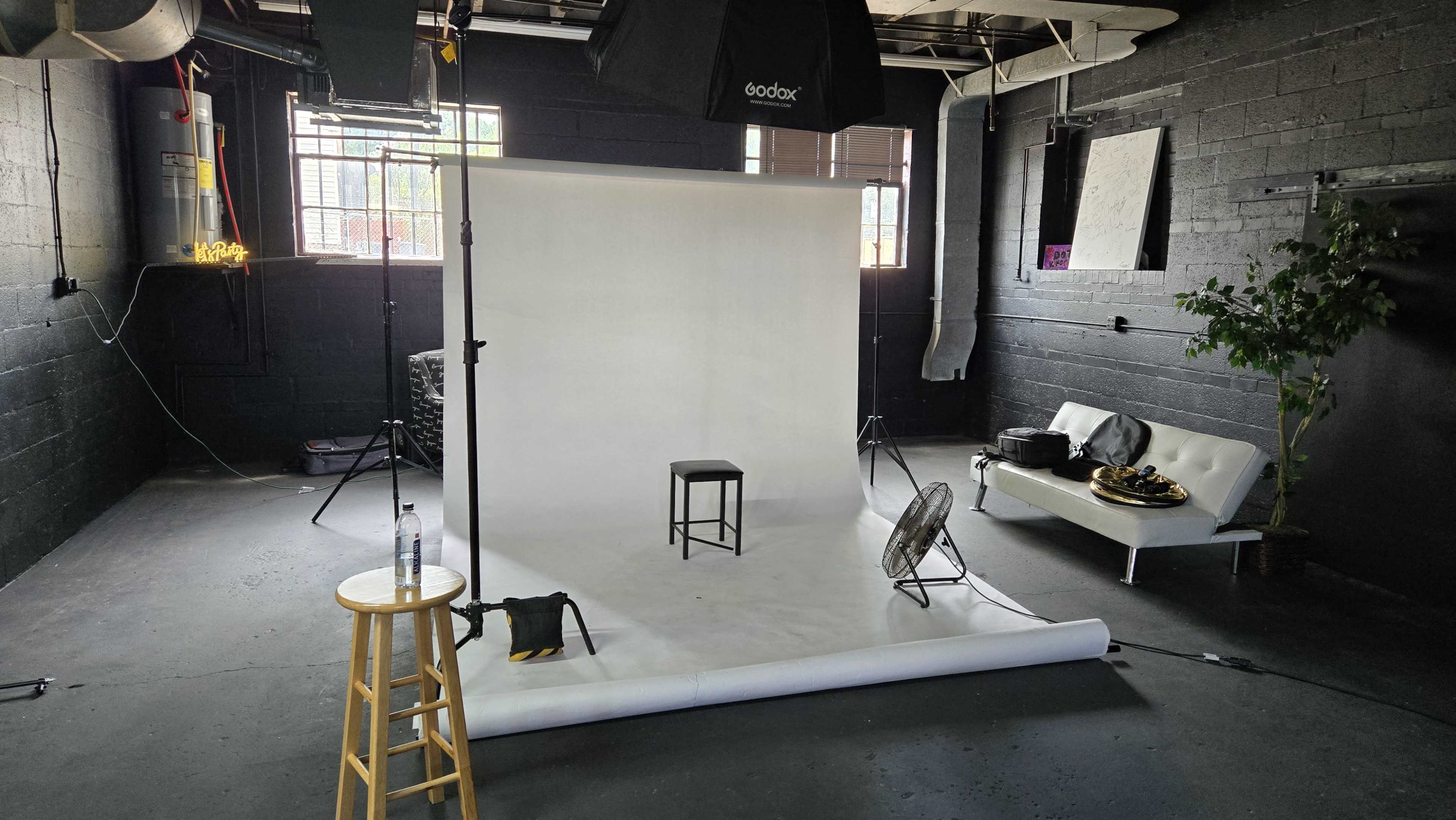 3 mins from Downtown Image in Tryon Hills, Charlotte, NC