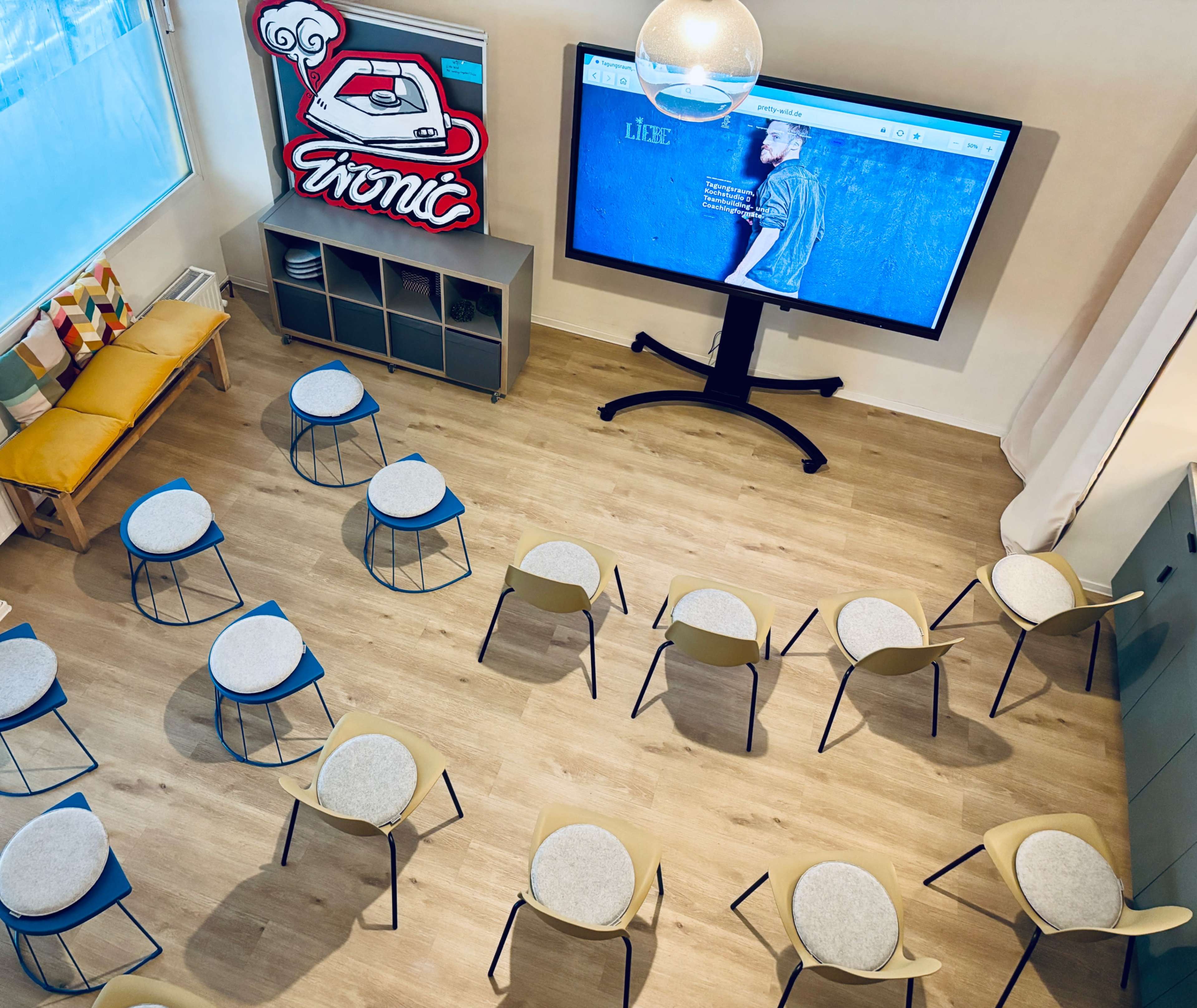 Modern Meeting Studio for hybride Events Image in Wedding, Berlin