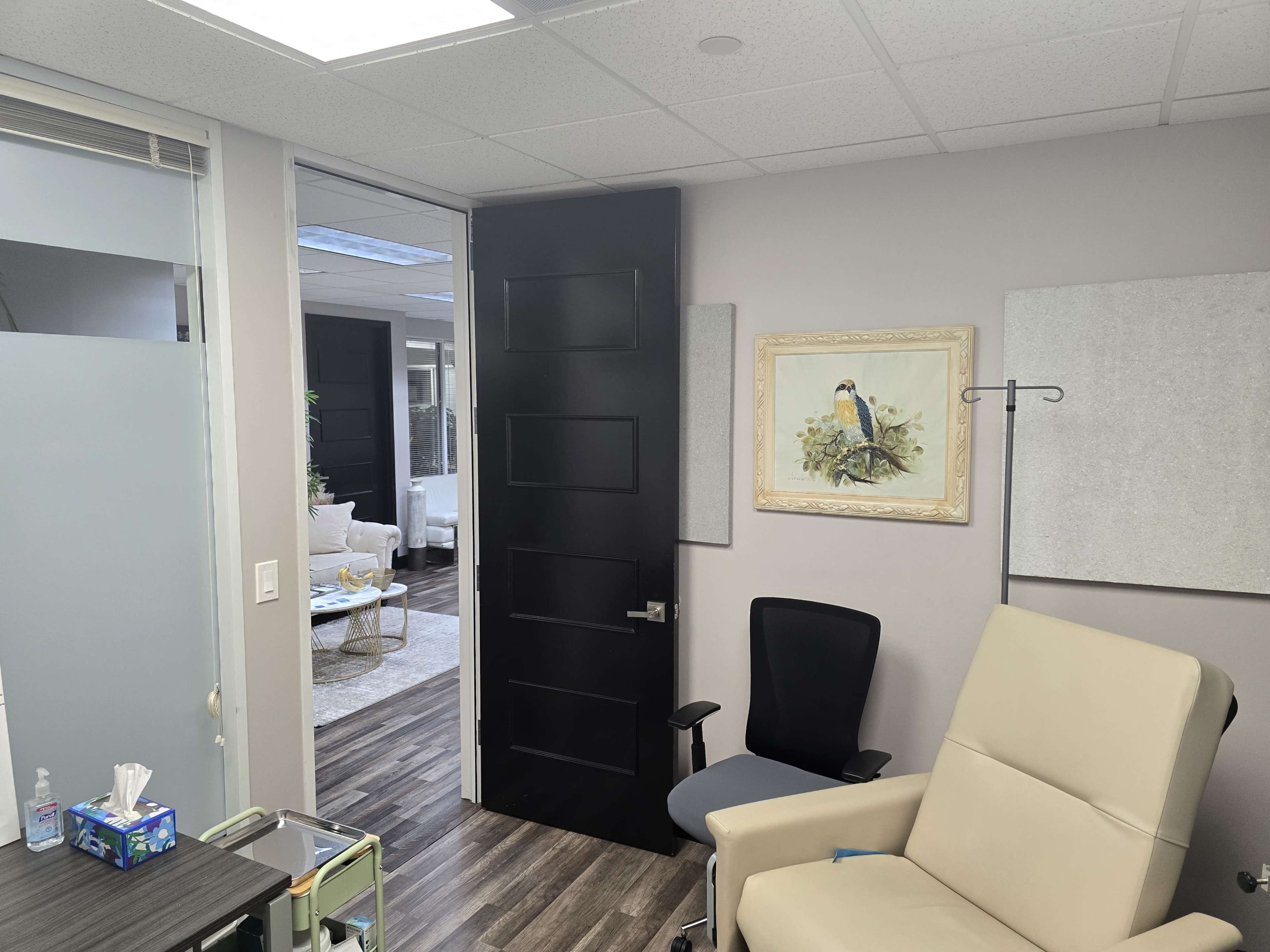 Authentic Medical Clinic Available for Photo Shoots, Video Shoots & Brand Content Image in Villages of Palm Beach Lakes, West Palm Beach, FL
