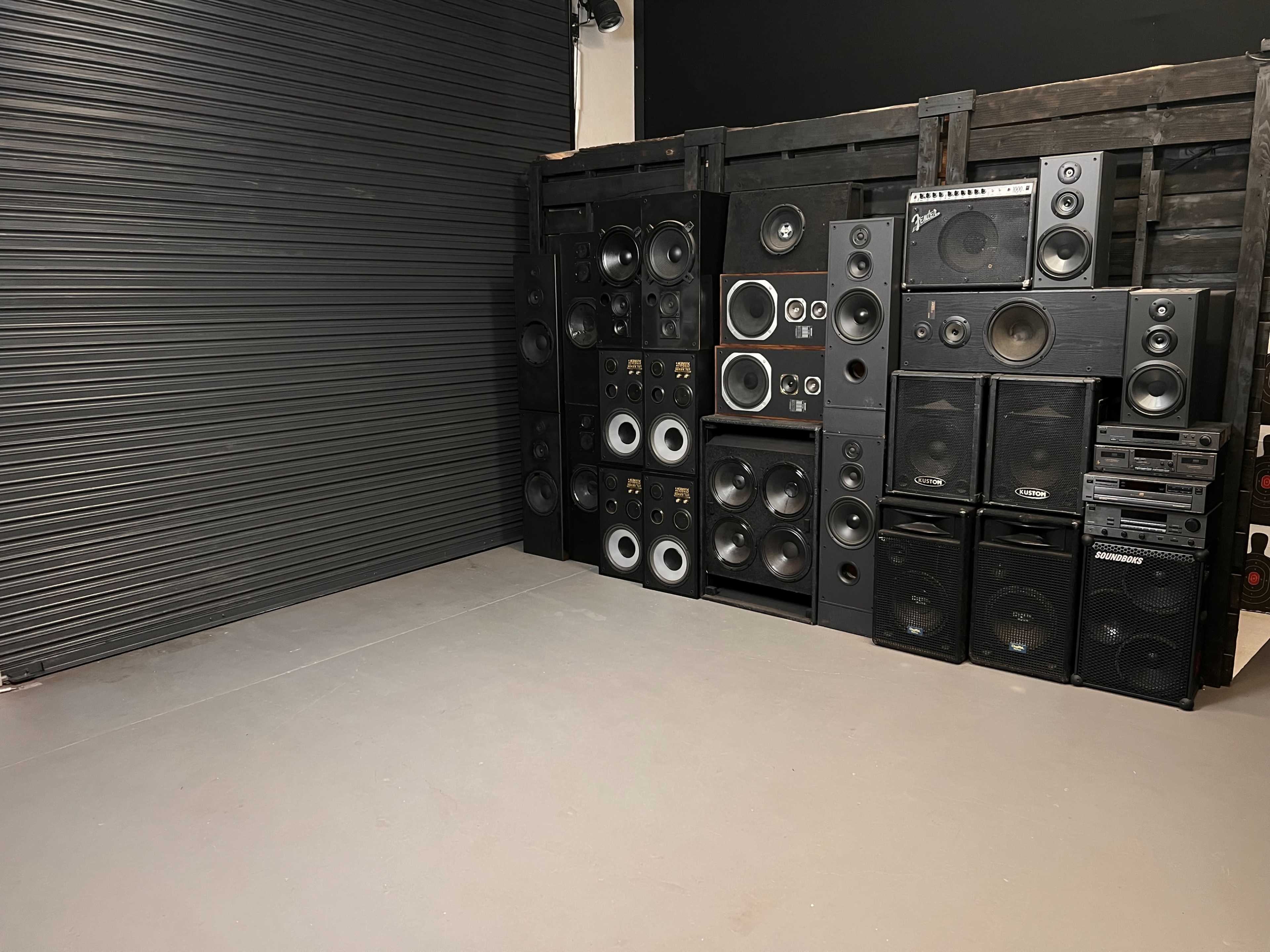 Studio 86 | Studio 86 - 13 Different Pre-Lit Sets, Pleasanton, CA