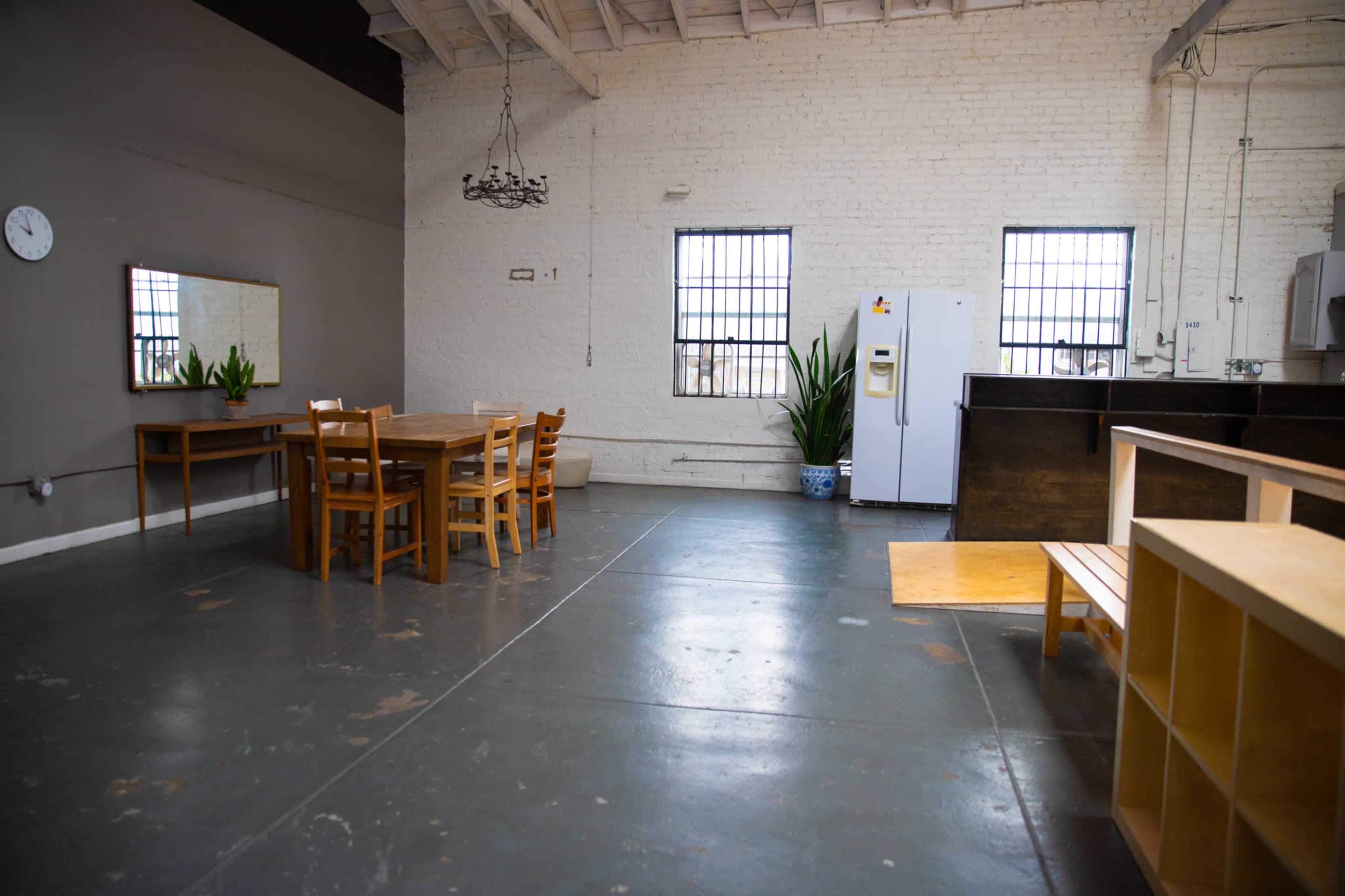 Industrial Dance Studio with Kitchen and Lounge Area Image in South Los Angeles, Los Angeles, CA