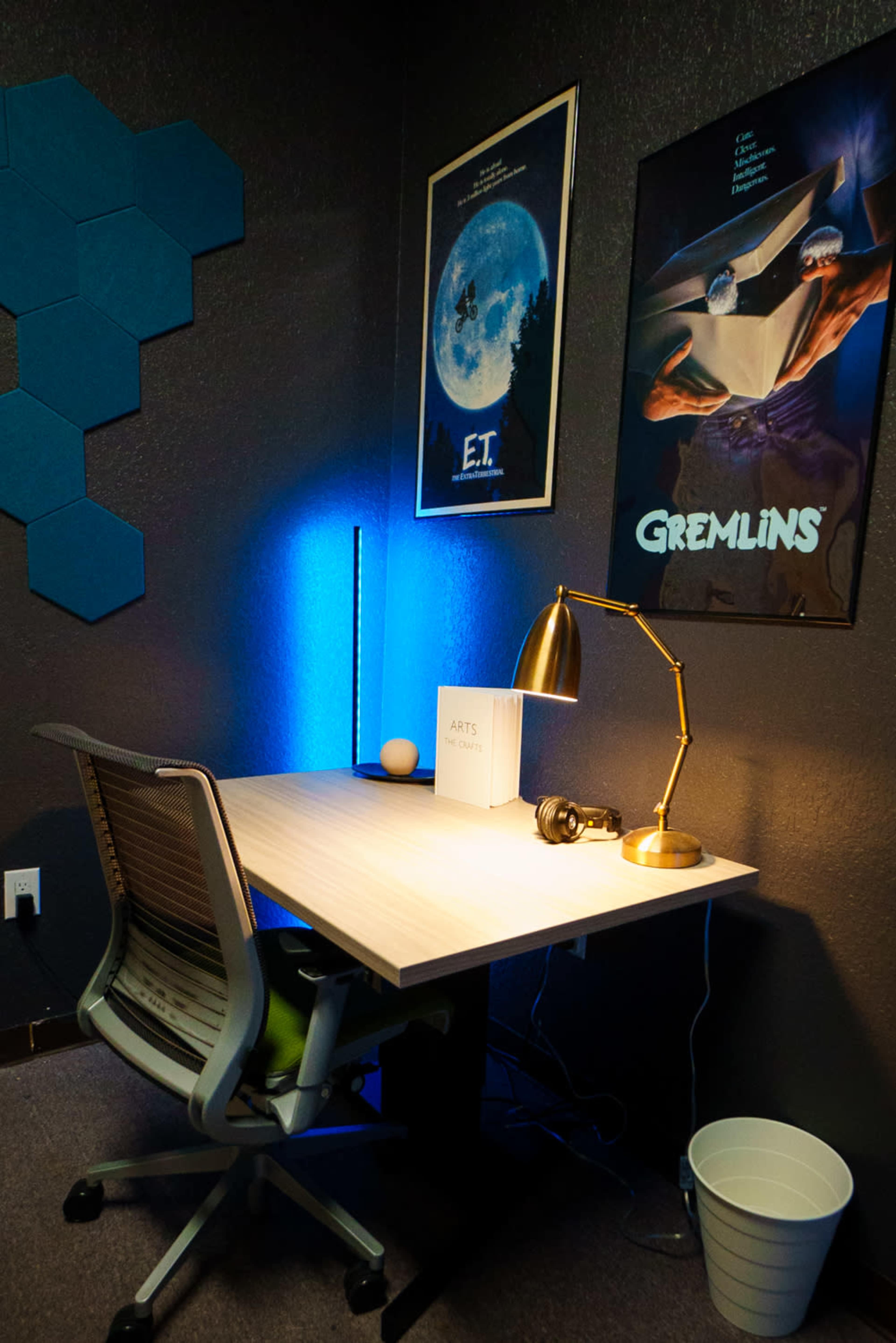 Editing Office Photographers/Videographers Image in Valley Forge, San Antonio, TX