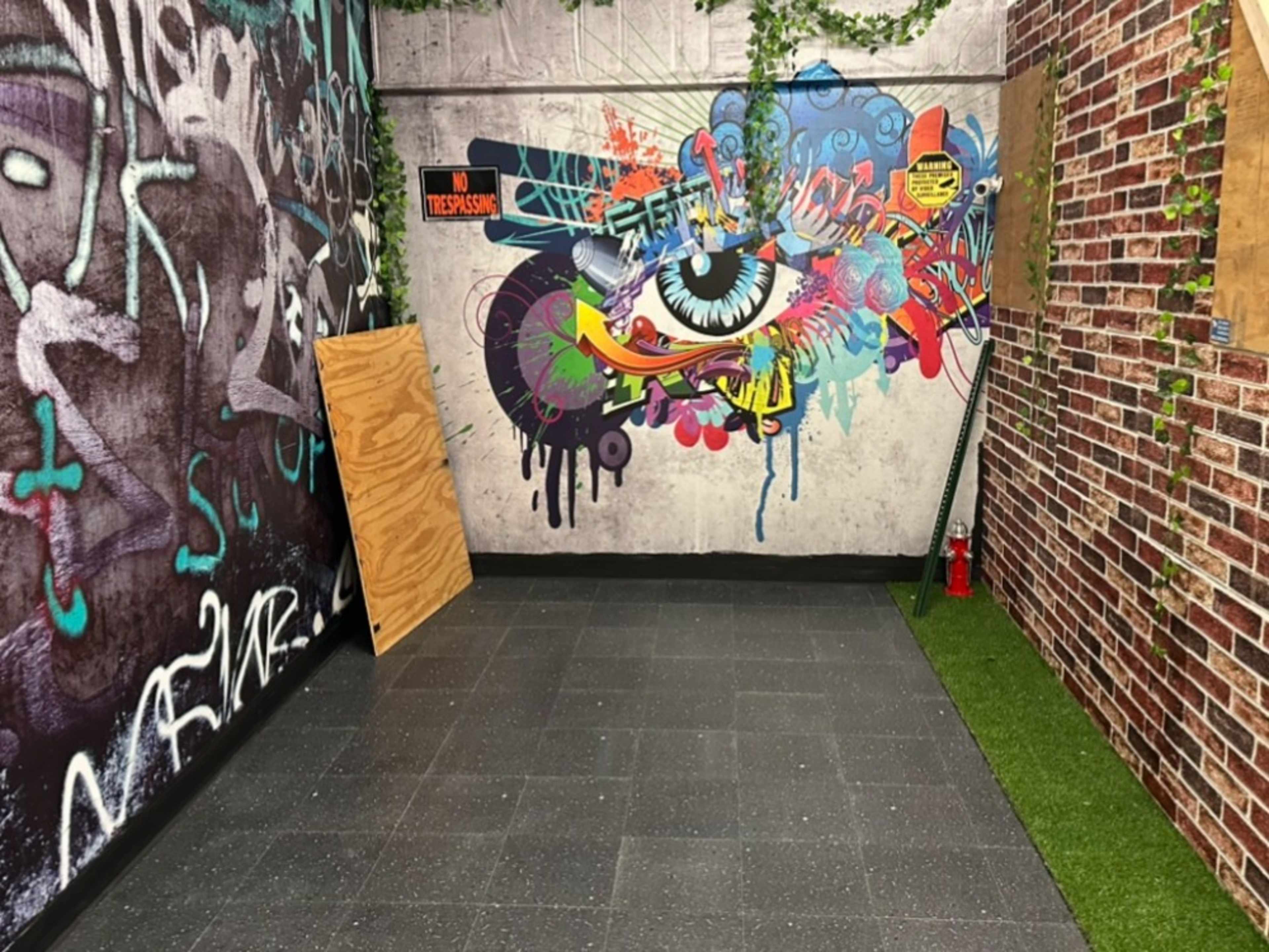 Alley Way Set