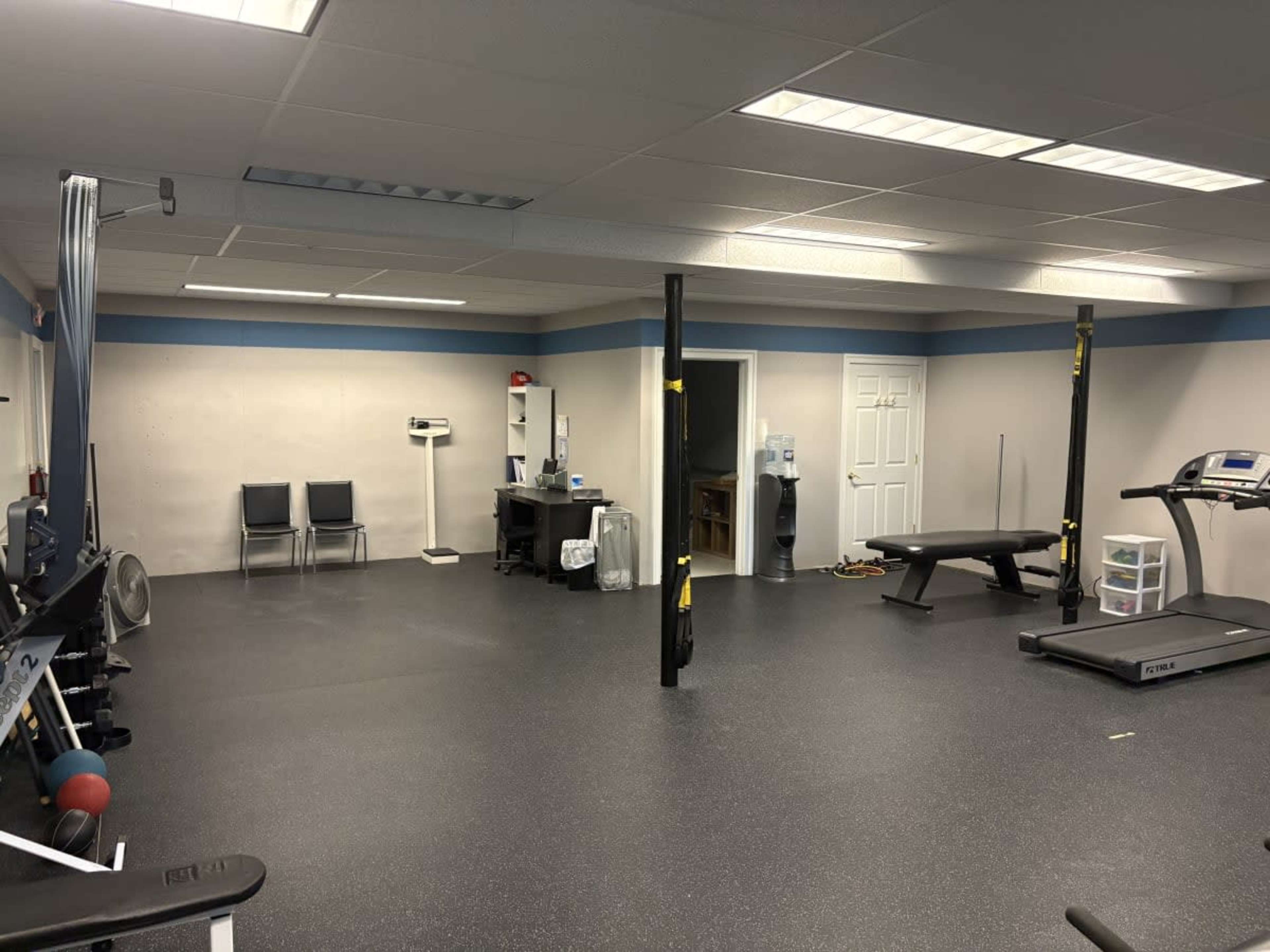 Suburban Training Gym for Fitness Classes or Working Out Image in New Britain, New Britain, PA