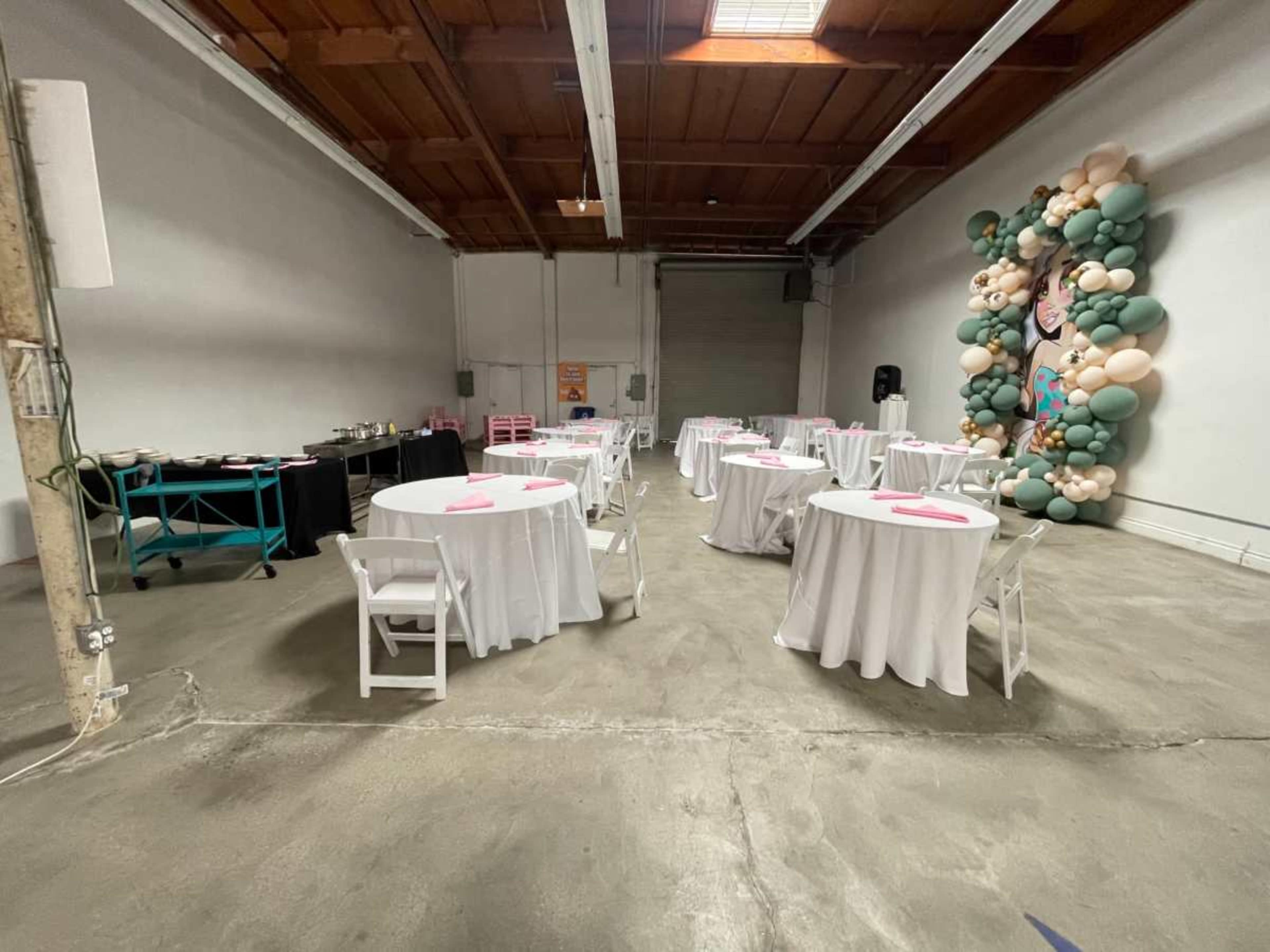 White Warehouse with High Ceilings  Creative Space Image in Cudahy, Cudahy, CA
