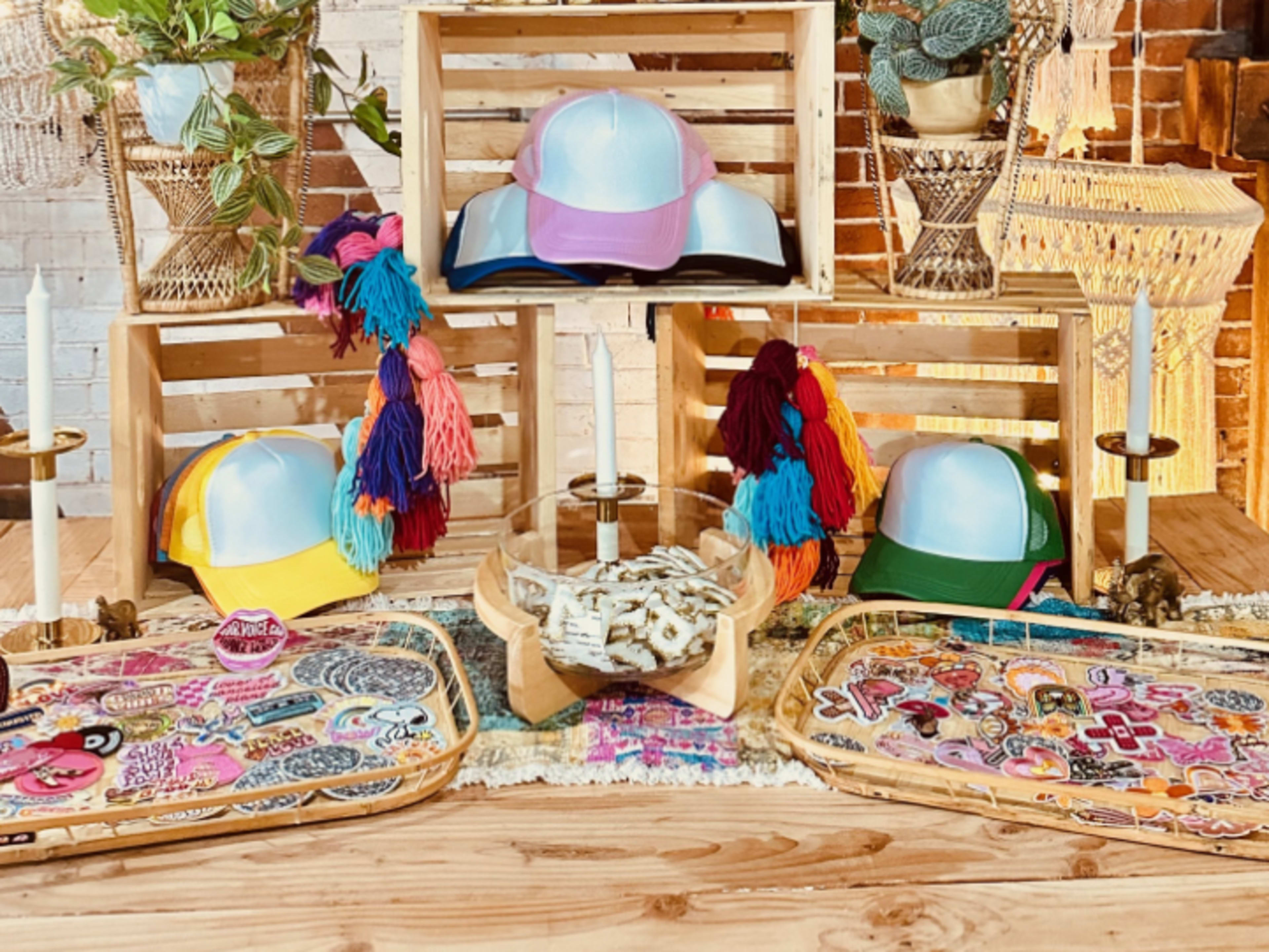 🧢✨ Trucker Hat Making Bar Creation Station ✨