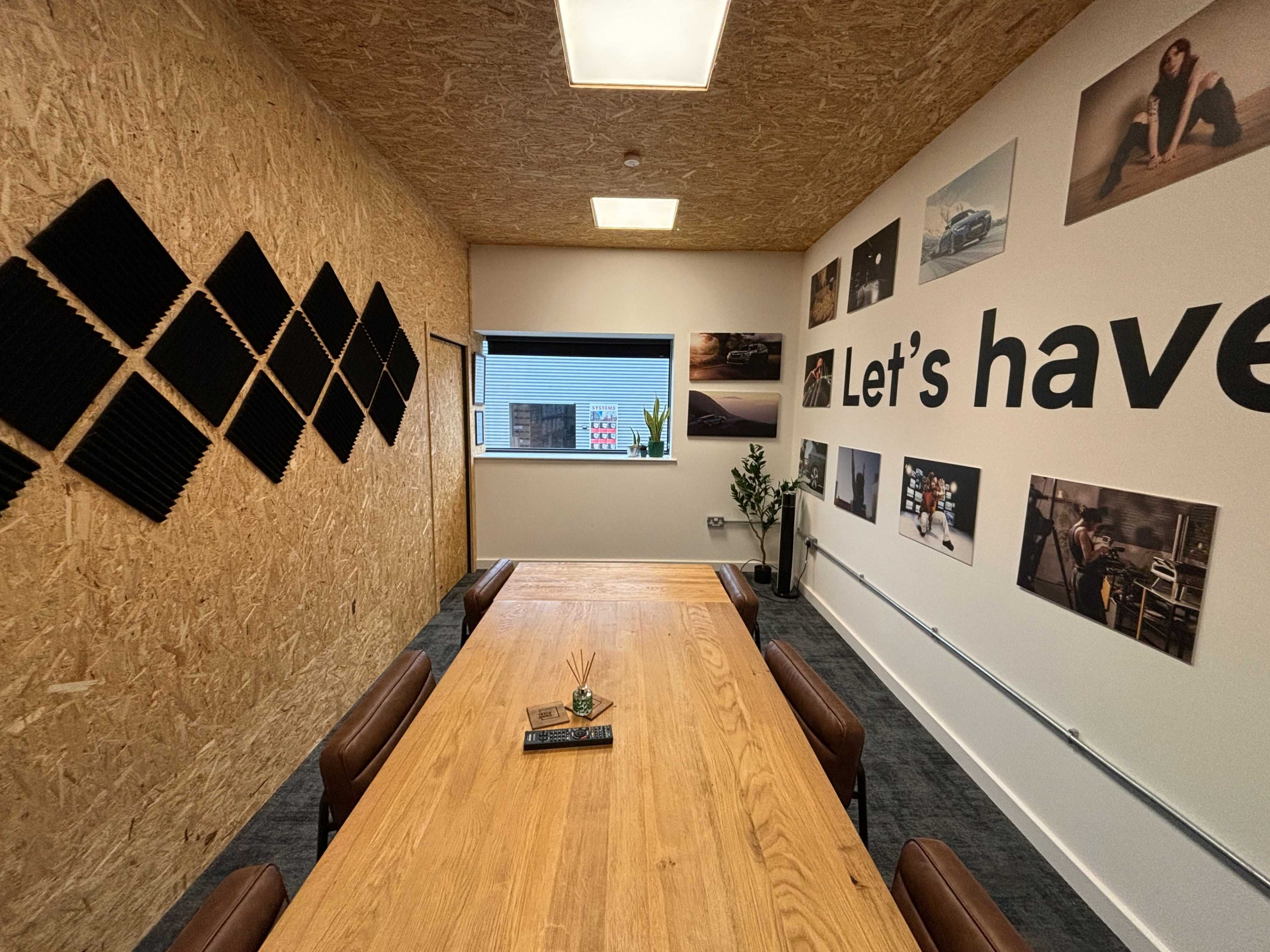 Relaxed meeting room (for 6) Image in Cheadle Hulme, Cheadle Hulme, ENG