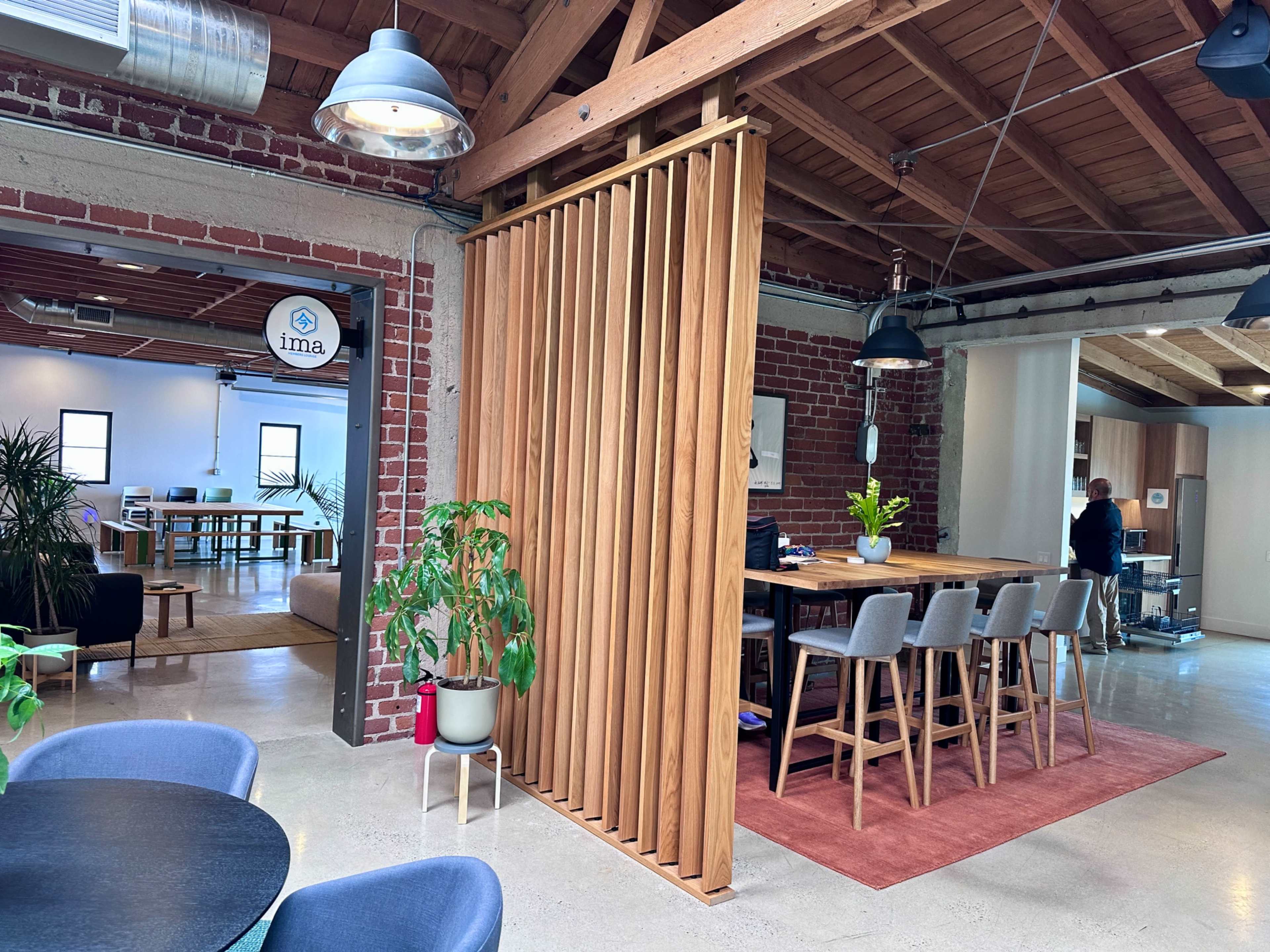 Urban Loft Culver City (South) Image in Del Rey, Culver City, CA