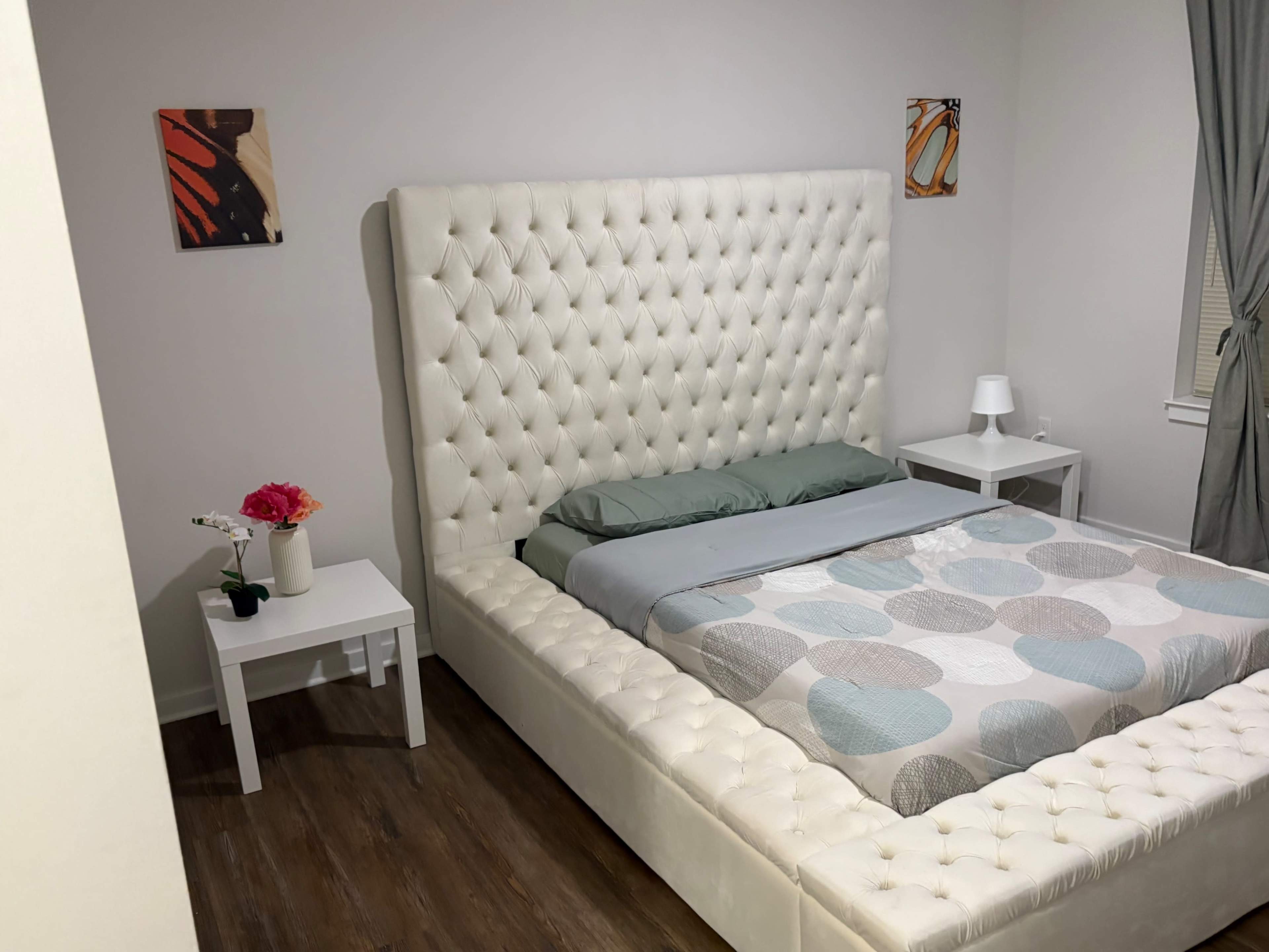 Comfy Chill Spot Palm of NJ Image in Bayonne, Bayonne, NJ