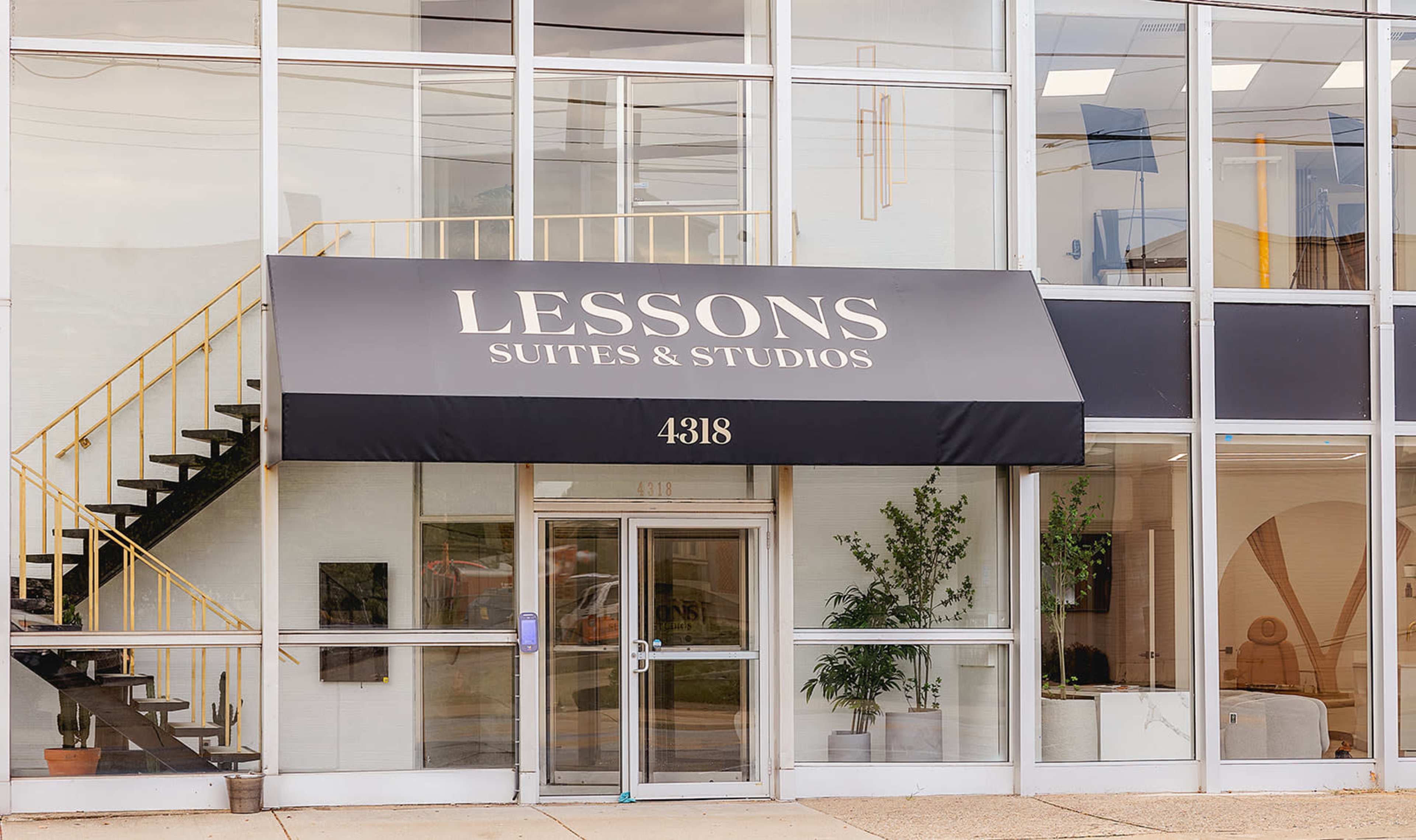 Makeup Studio Image in Norwood, Cincinnati, OH