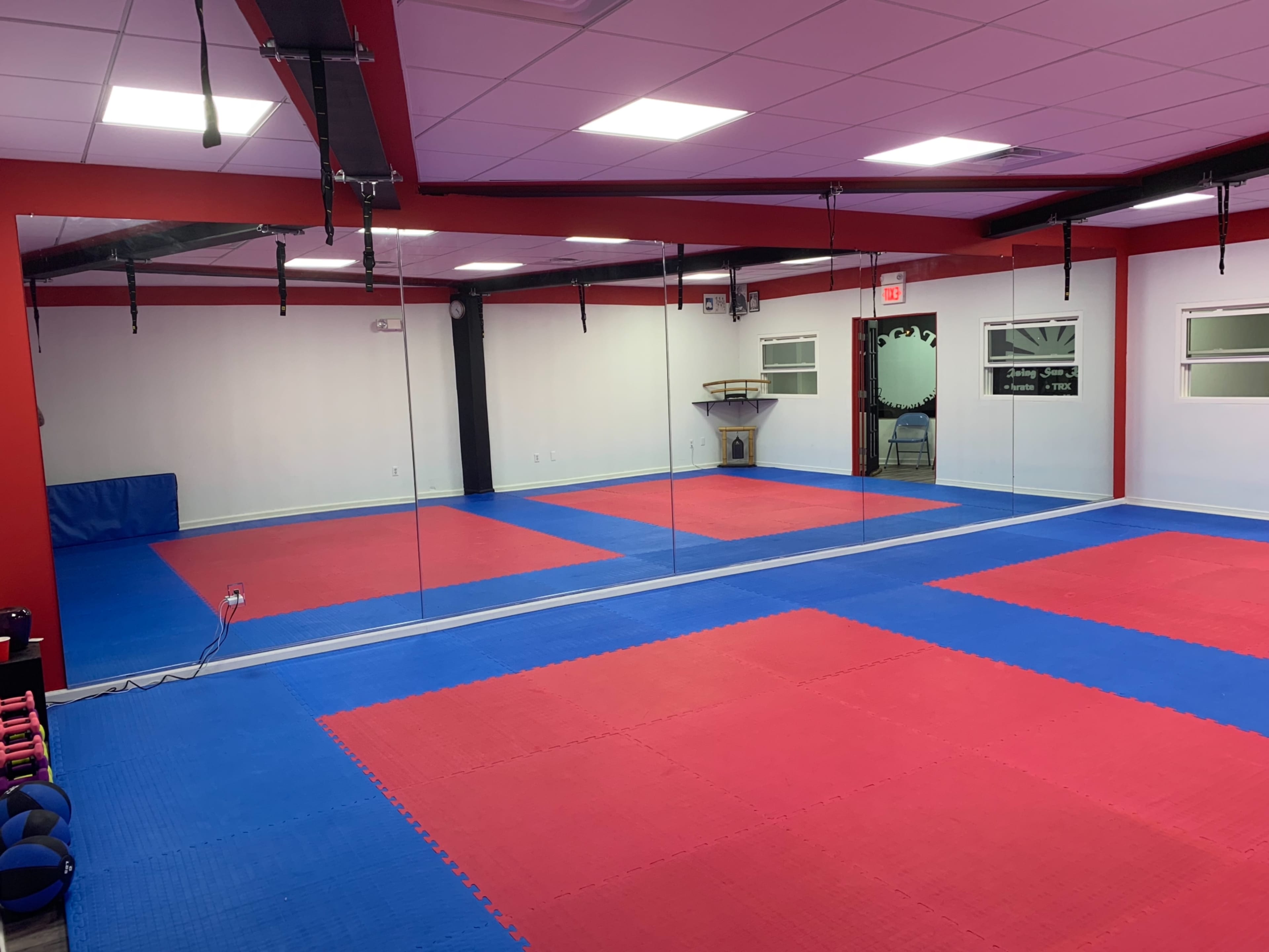 Newly renovated workout space! Good for a mirada of physical activities Image in , EAST HANOVER, NJ