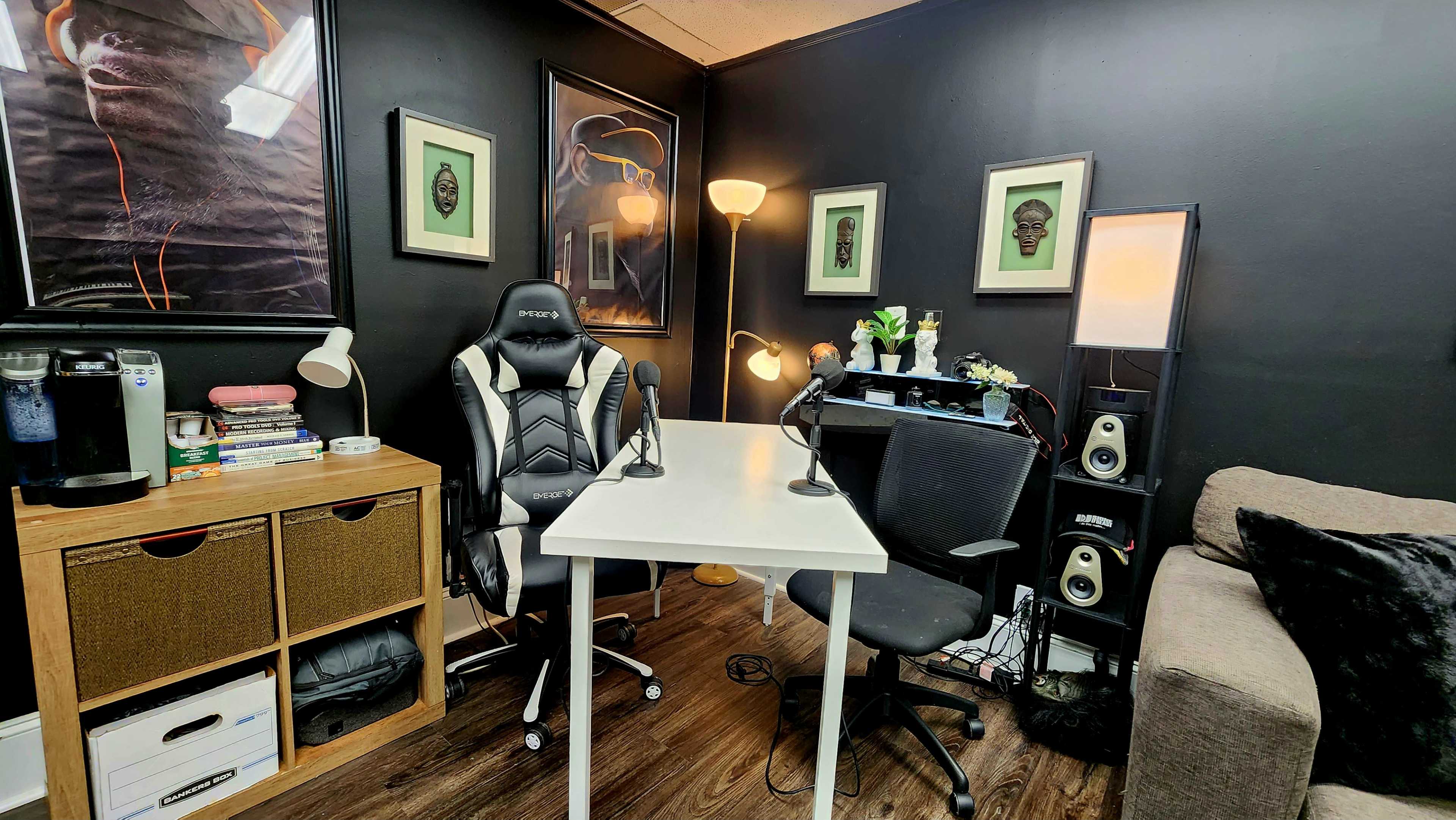 Podcast Filming and Production Studio Image in Gwinnett Village, Atlanta, GA