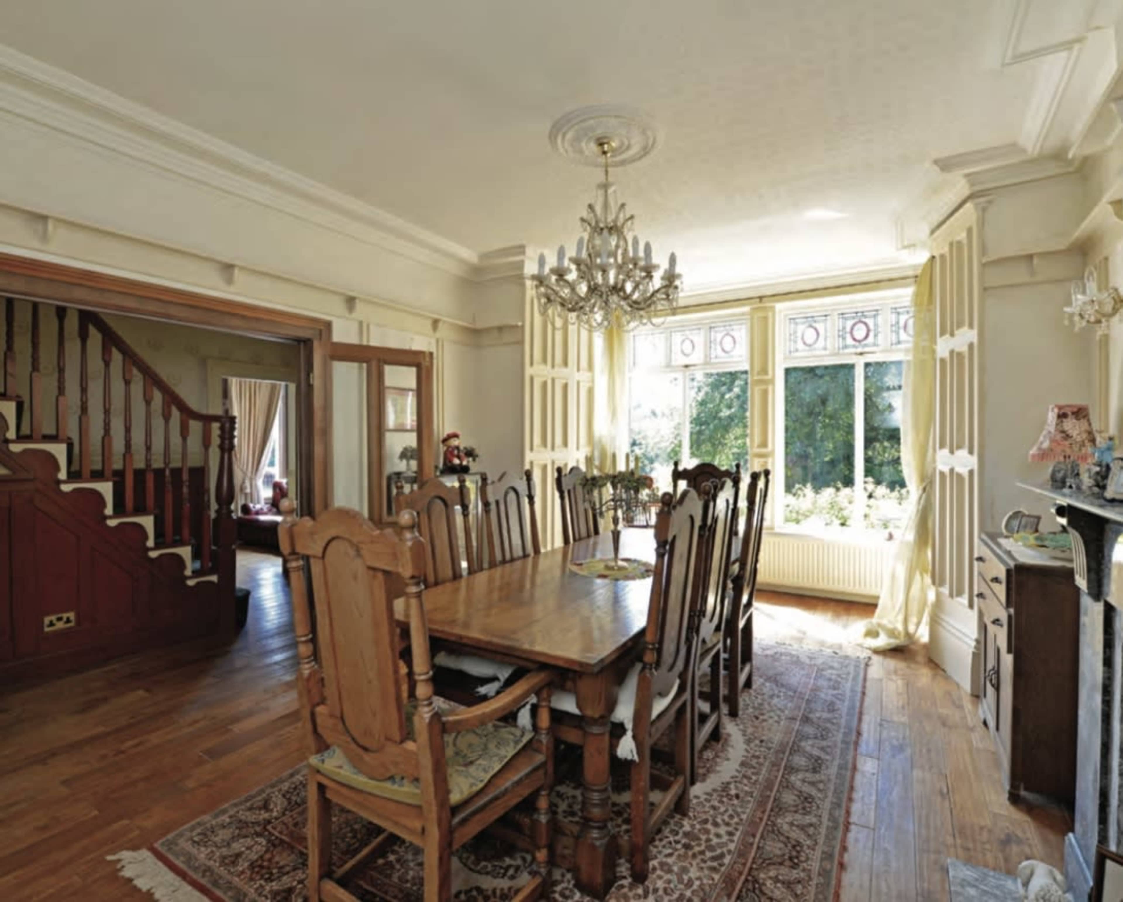 Country House, ex Officers’ Mess, edge of Peak District with 2 acres plus swimming pool. Image in Totley, SHEFFIELD, ENG