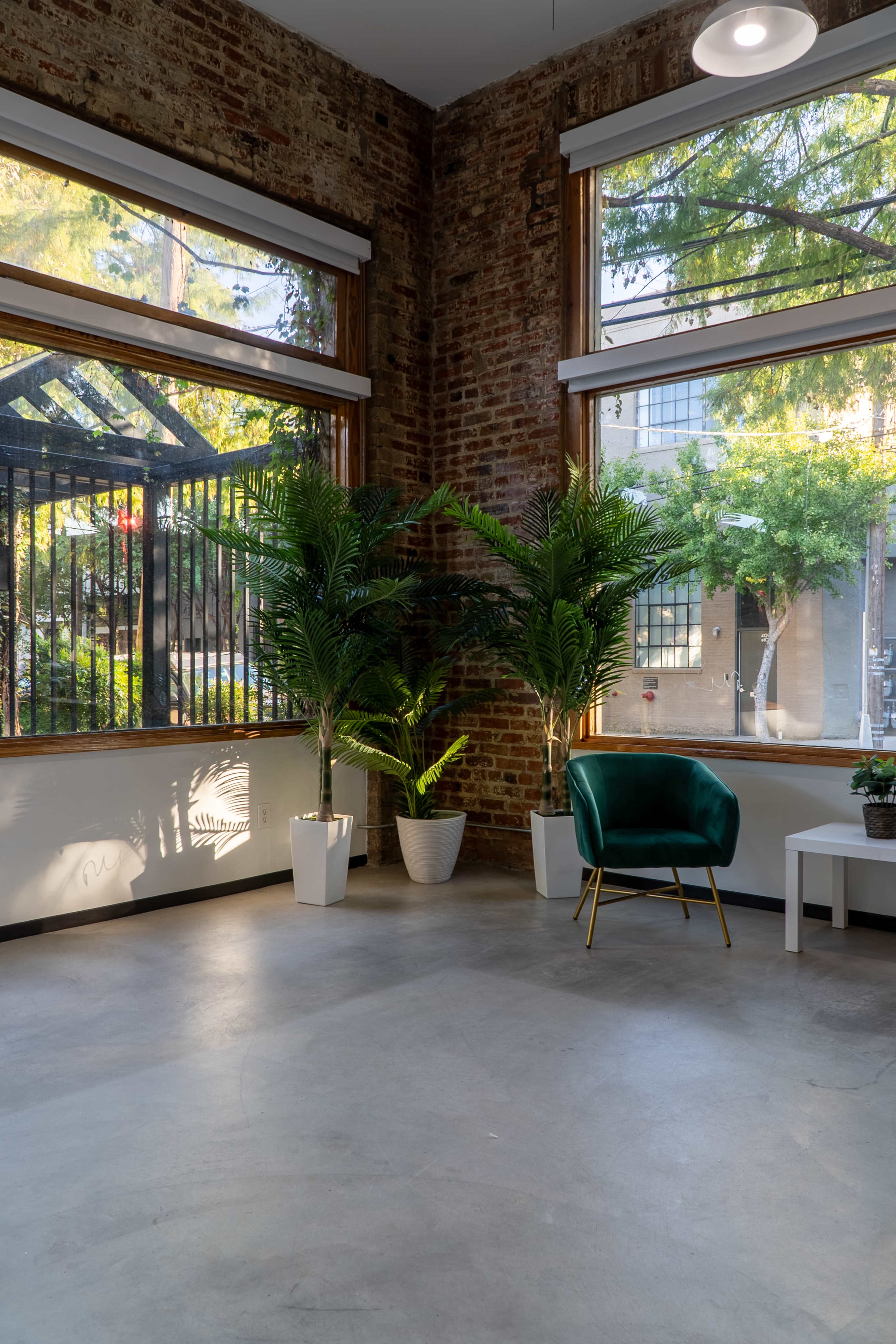 Versatile Creative Space Image in South Dallas, Dallas, TX