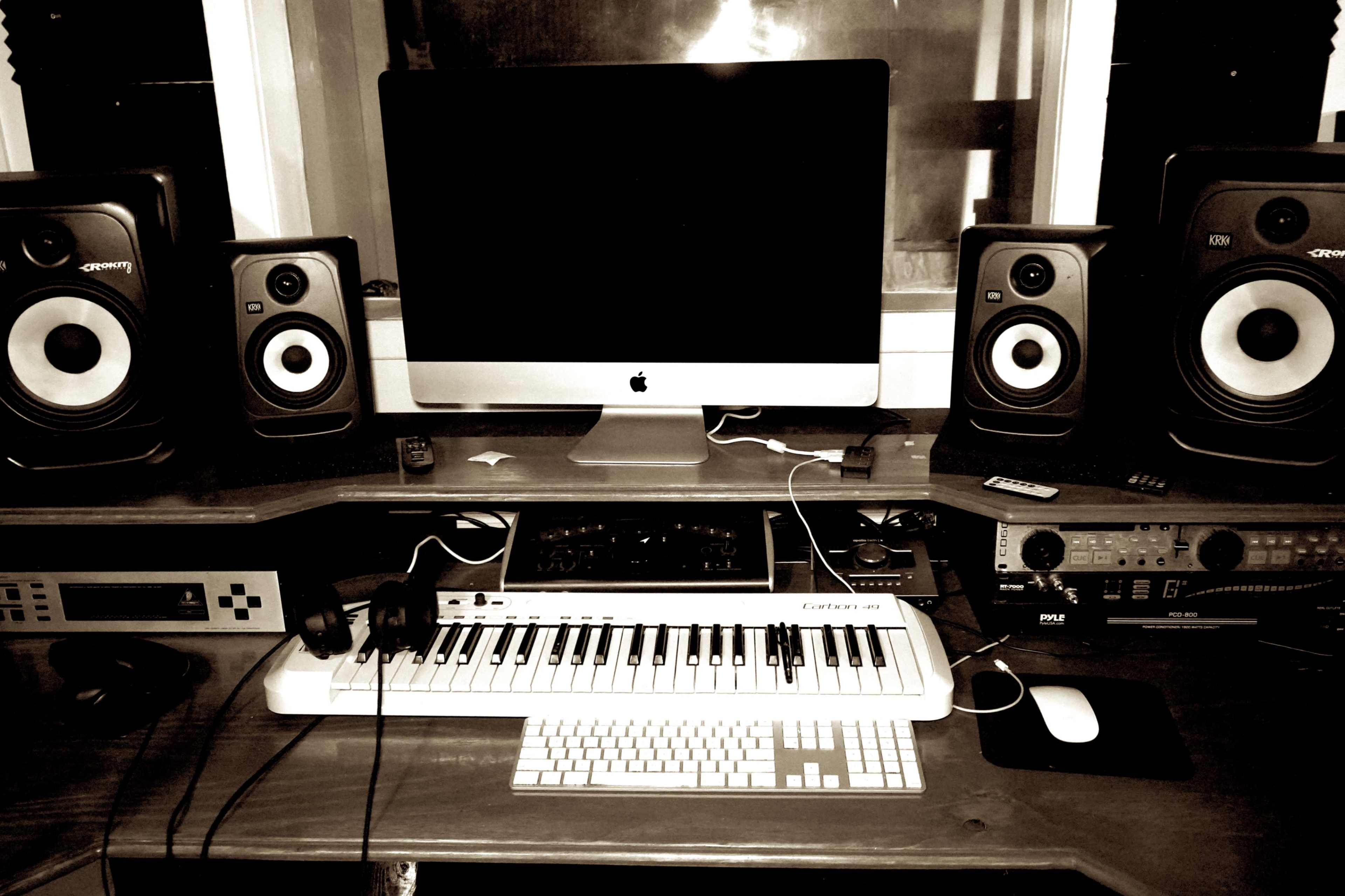 All Inclusive Multi Set Studio - Podcast, Video, Photo, TikTok, Music, Image in Covington, Covington, GA