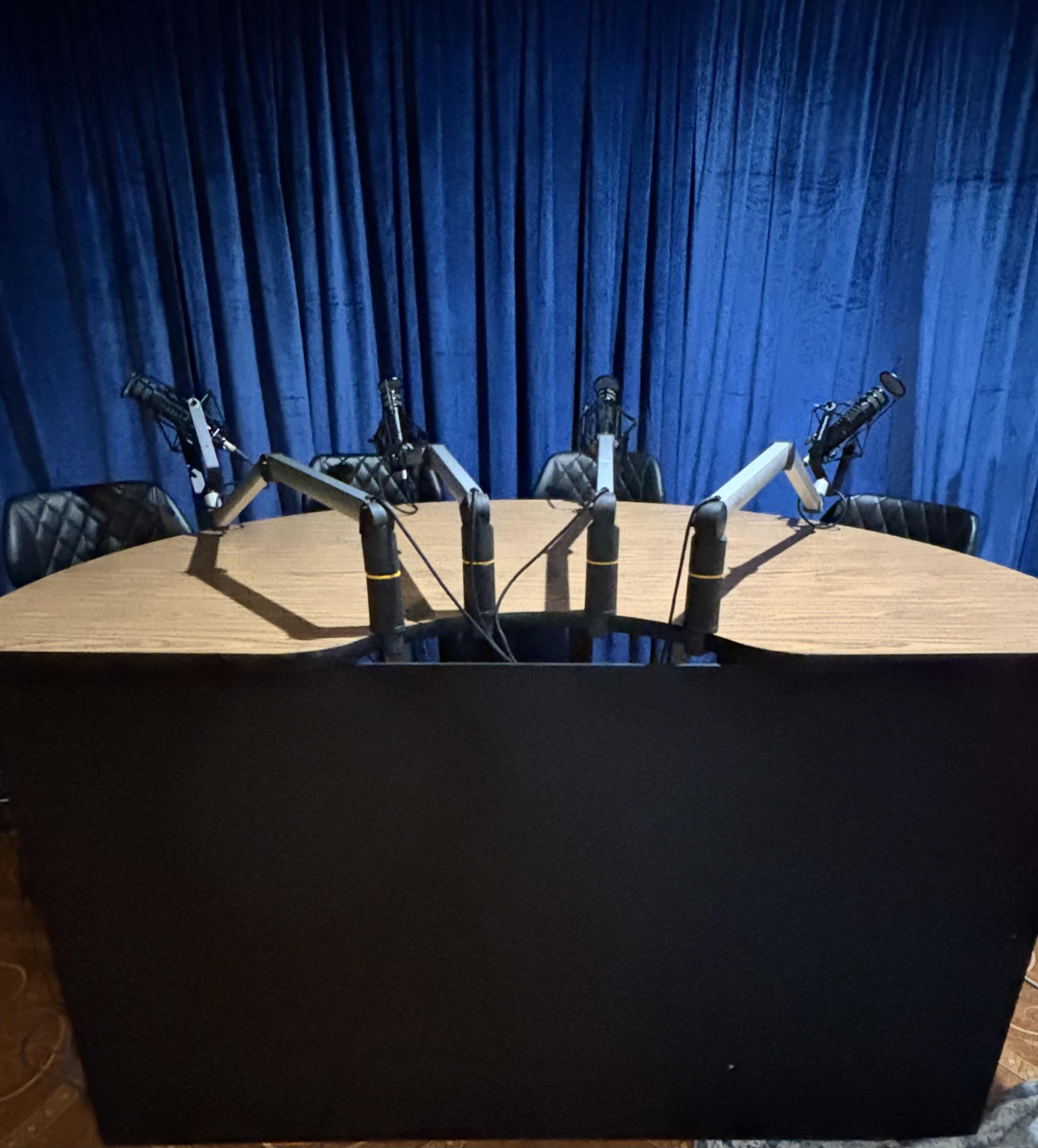 Podcast Broadcast Studio and Green Screen Room Image in Central LA, Los Angeles, CA