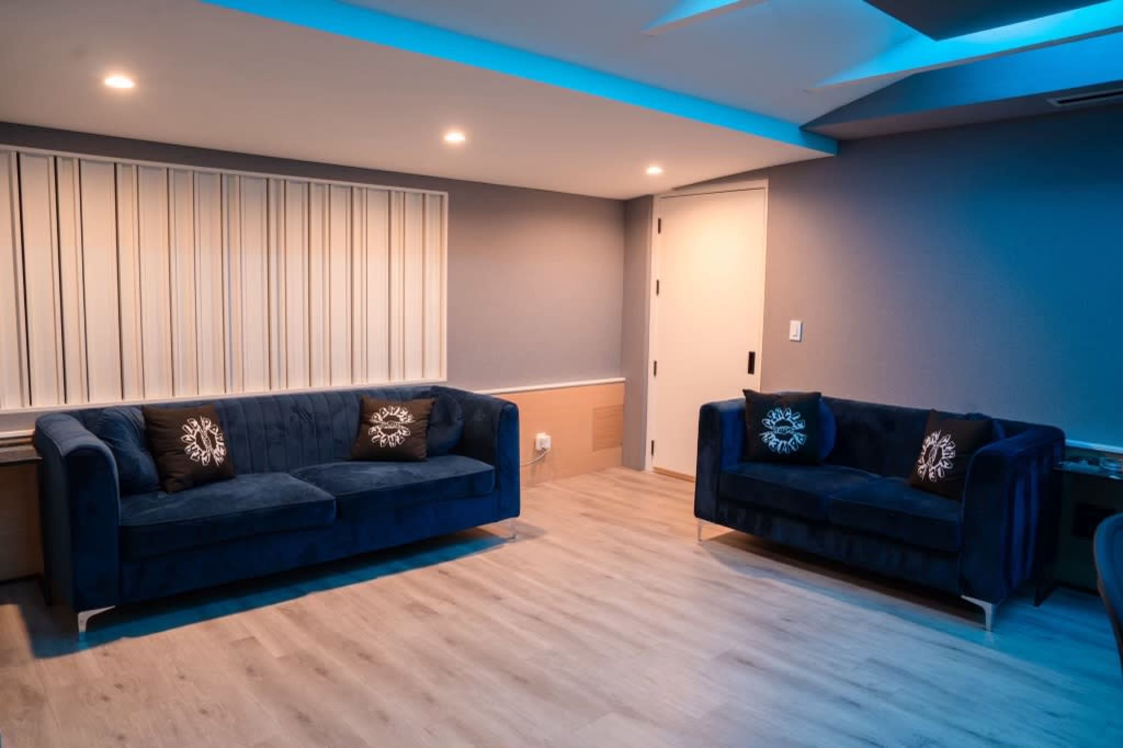 Greenhouse Studios Image in Tarzana, Tarzana, CA