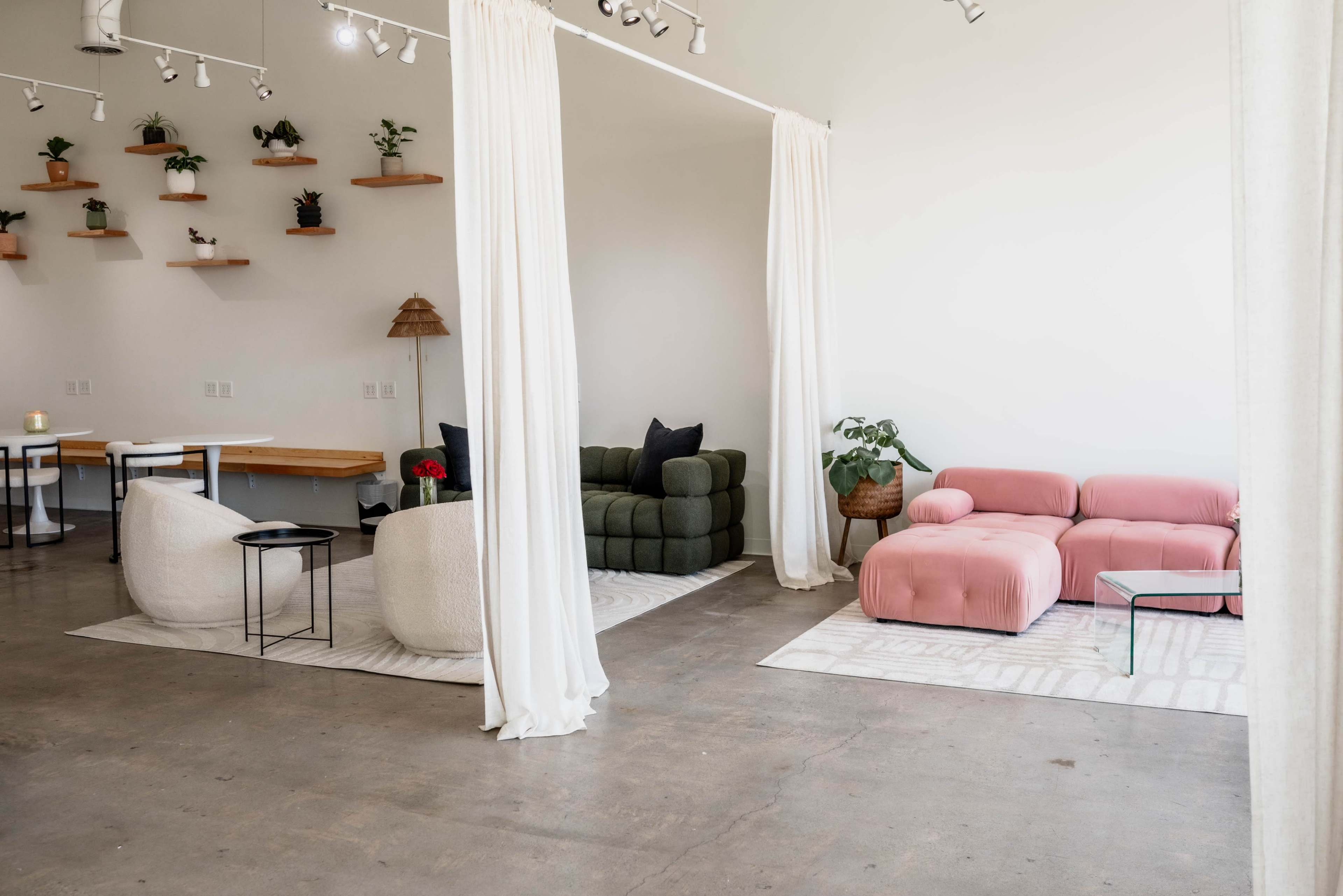 Airy Downtown Industrial Space with Floor to Ceiling Windows Image in Downtown, Boise, ID