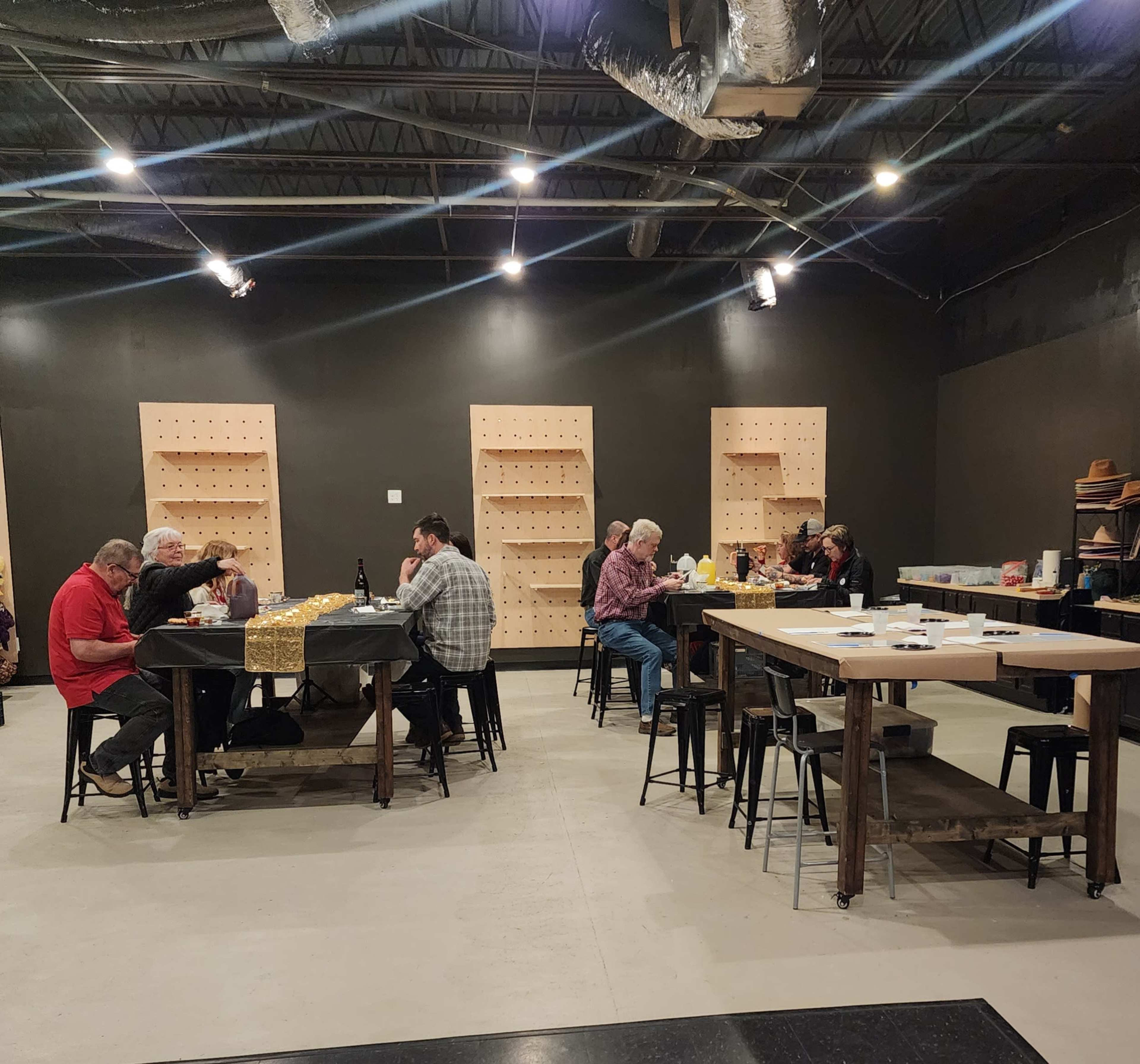 Conveniently Located Spacious Studio Event Venue Image in King, King, NC