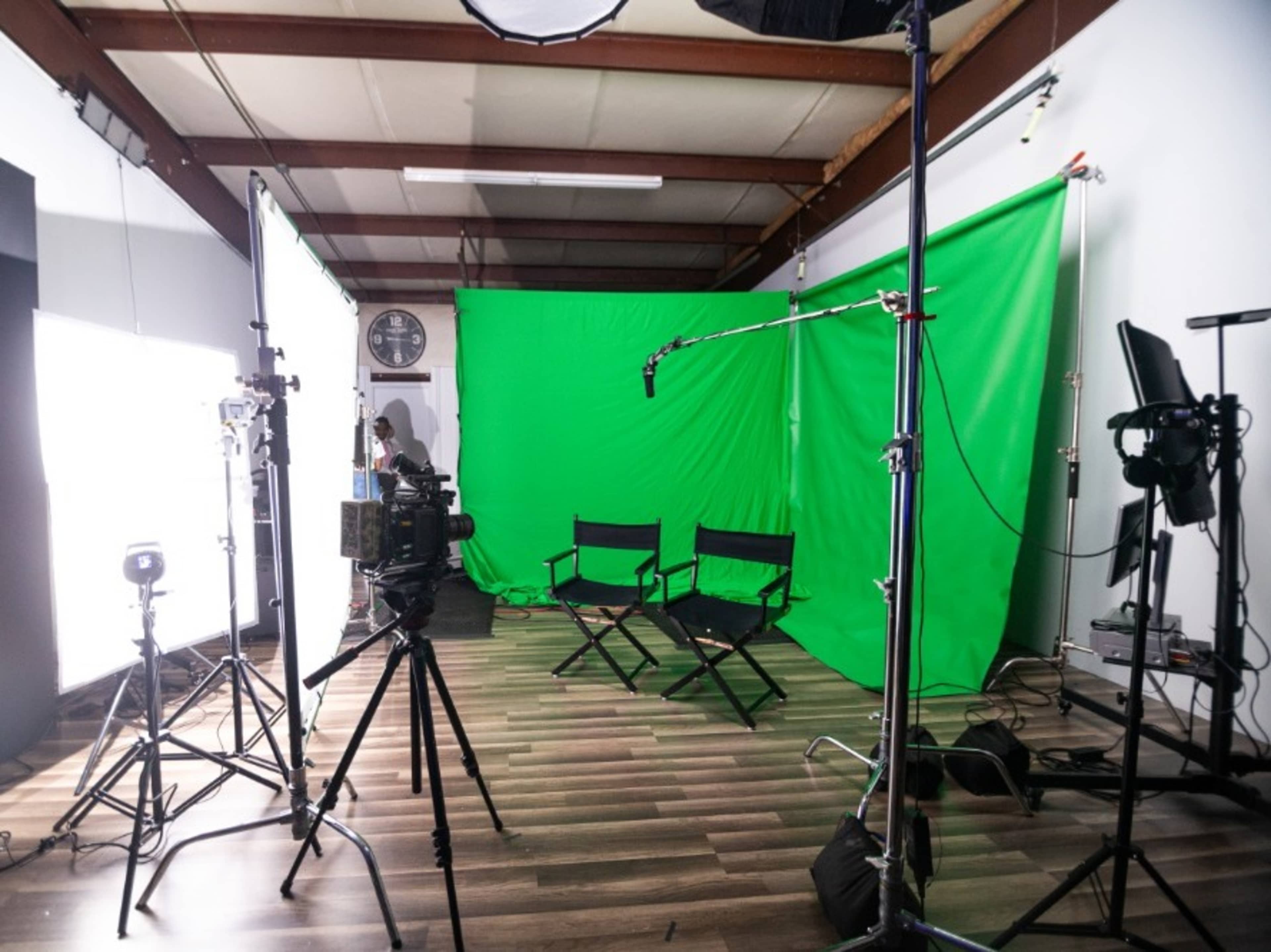 Green Screen Stage Set up 