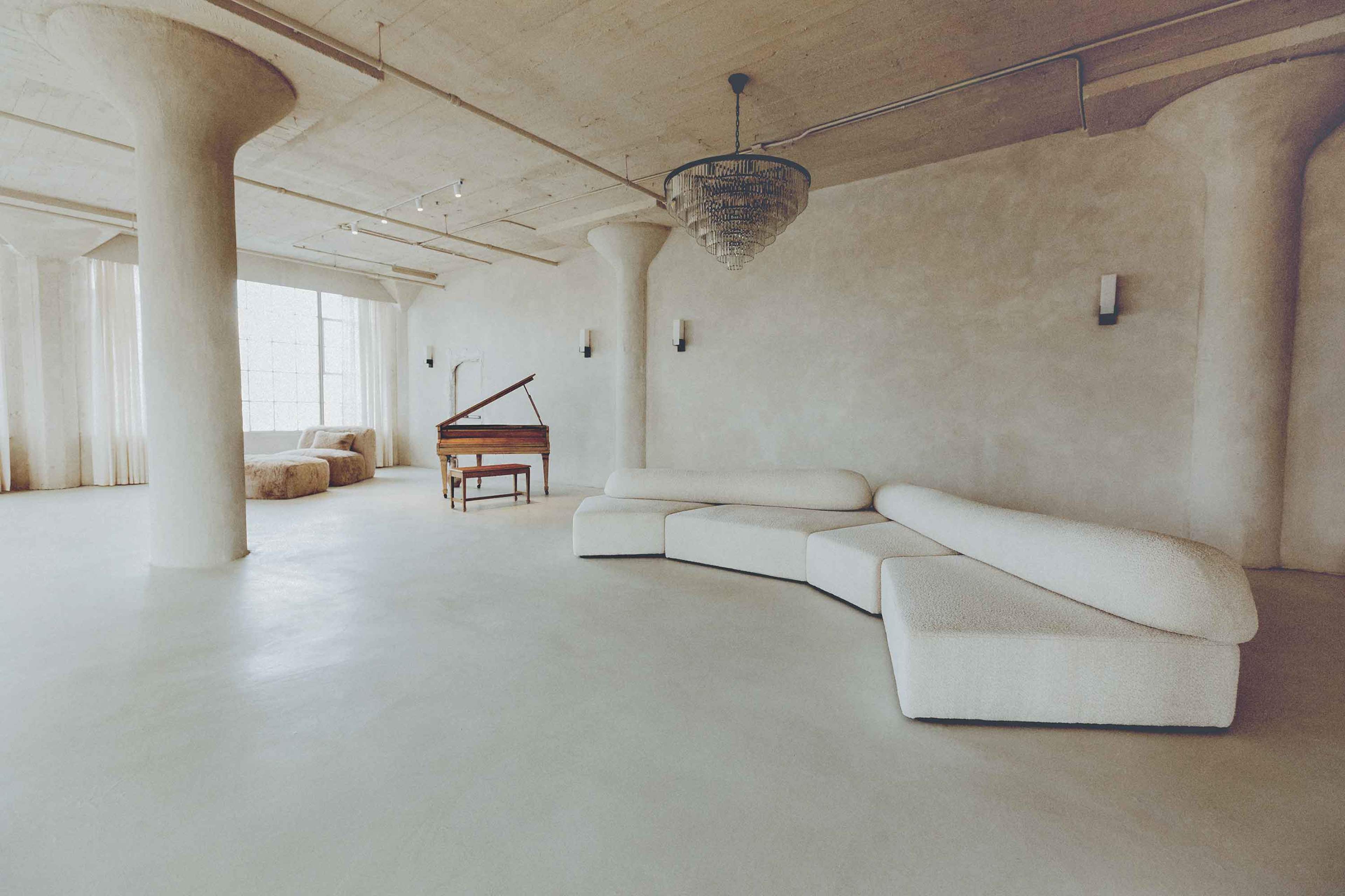 アート・デザイン・音楽 Lofts living in space This Three-Level Loft in San Francisco Is an Artist's