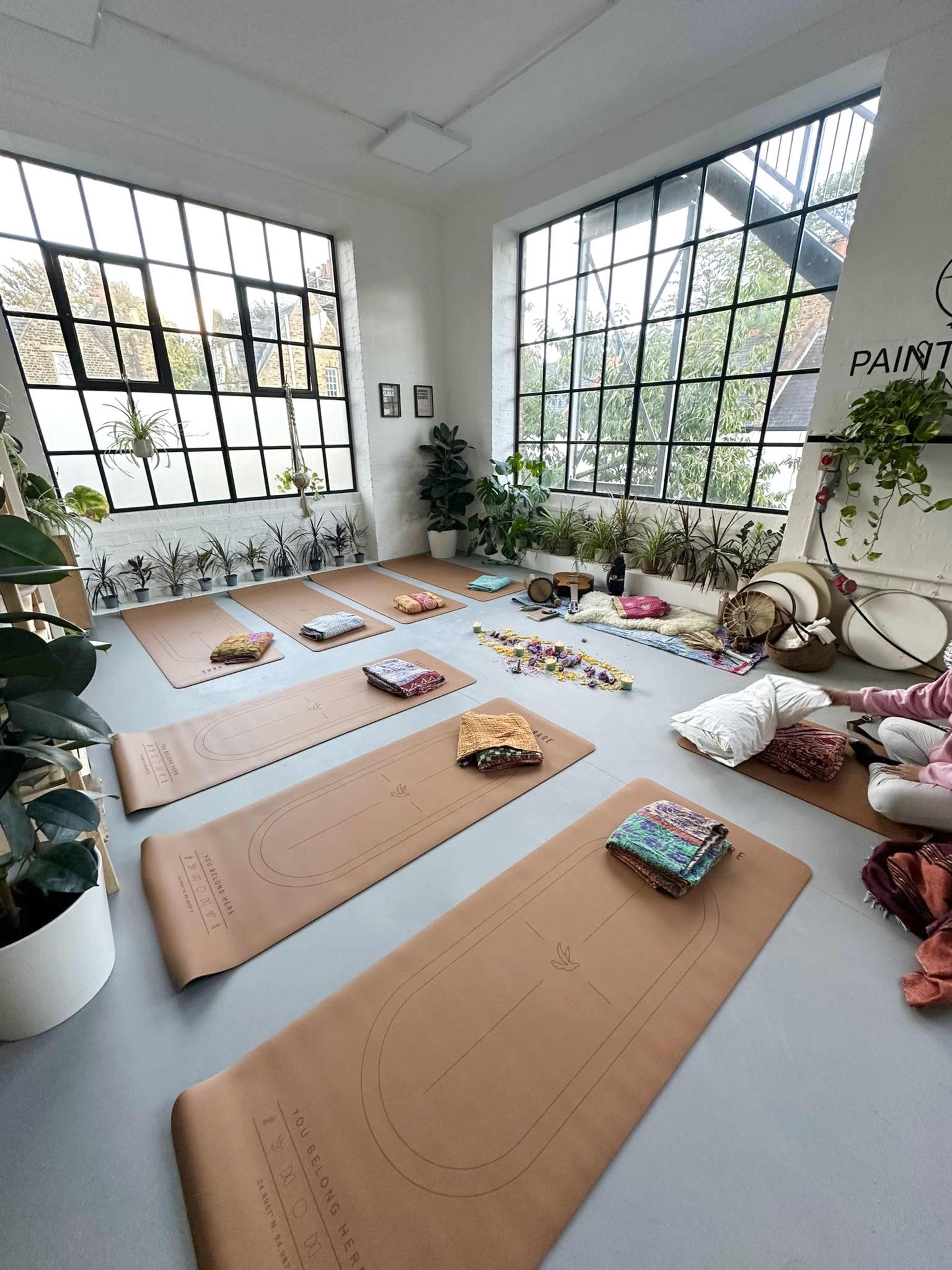 Multiuse Warehouse Style Studio With Natural Light Image in London, London, ENG