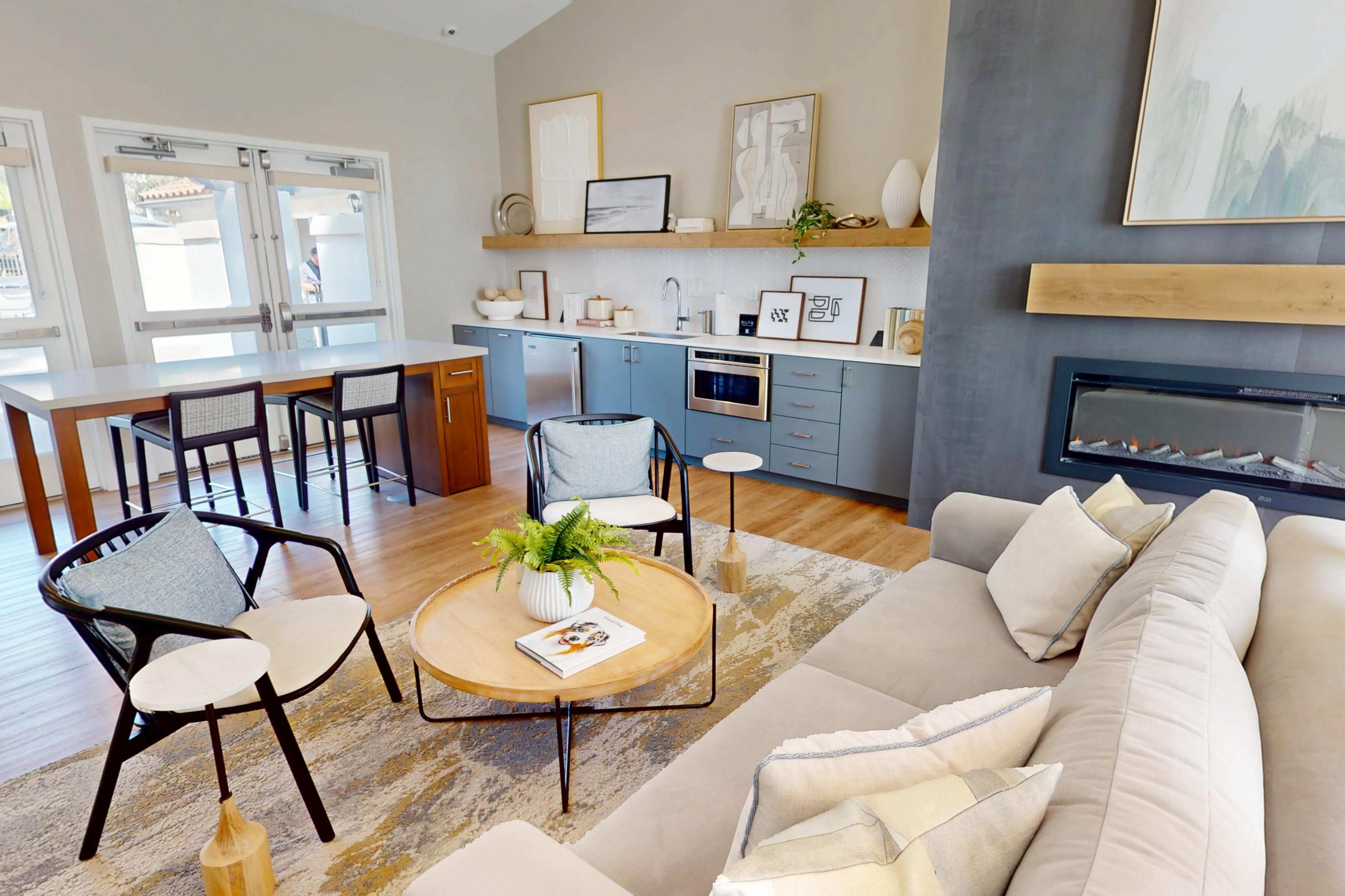Lounge Space with Entertaining Kitchenette! Image in La Mesa, La Mesa, CA