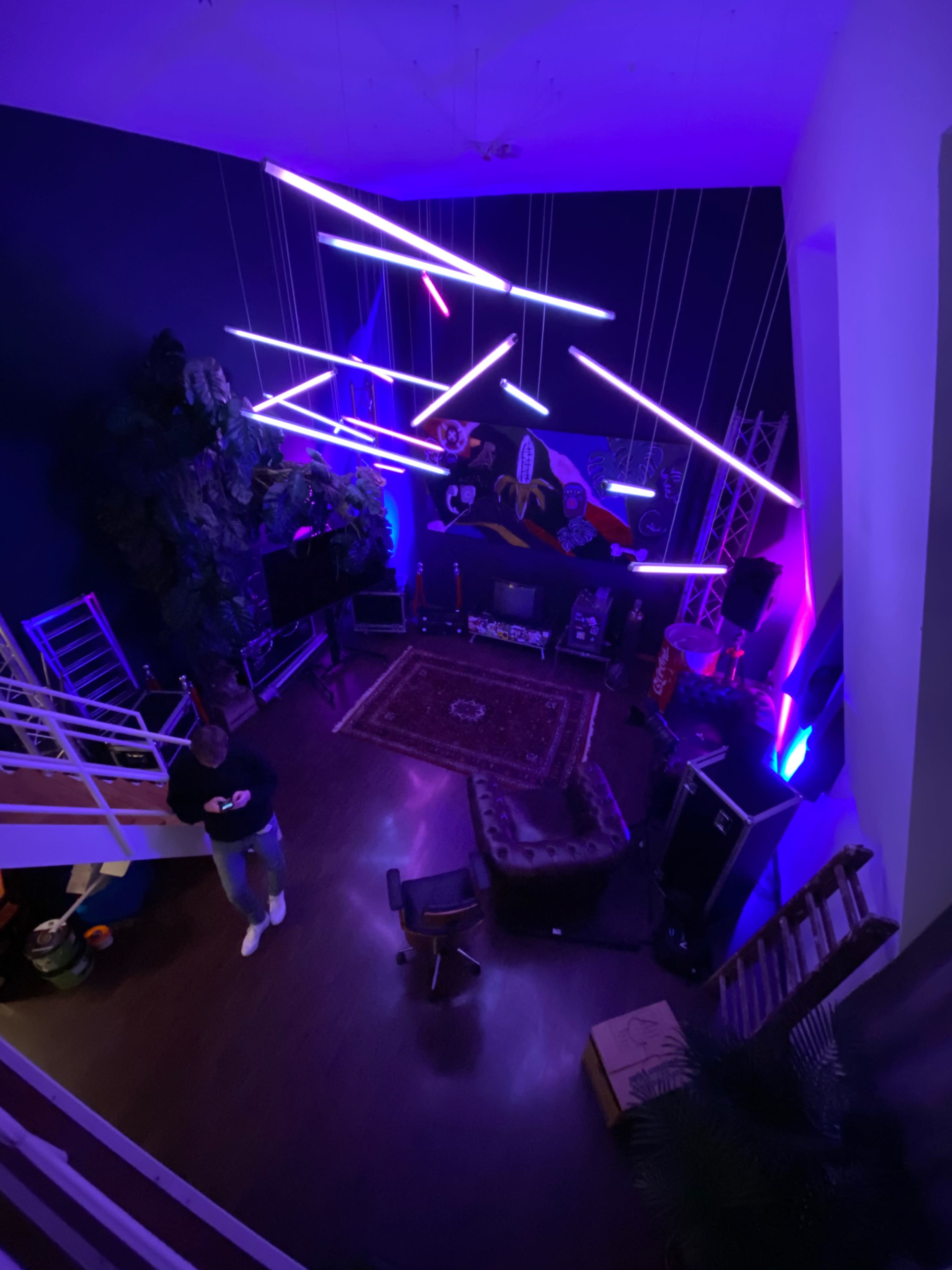 Jungle Loft Cologne – 6m High Ceilings Image in Köln-Neustadt-Nord, Köln