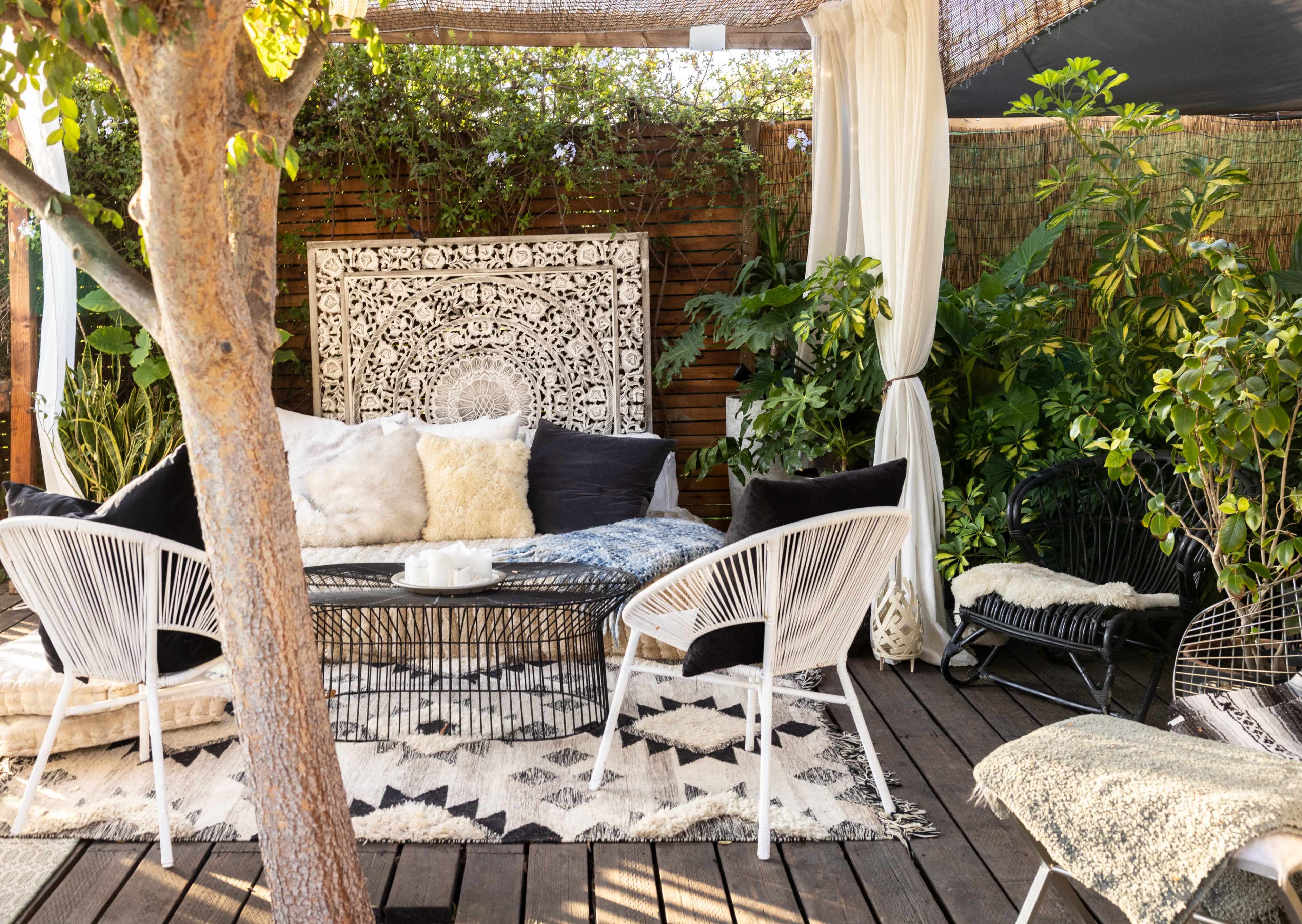 Unique Daylight Photo Studio with Skyline Views Image in Northeast Los Angeles, Los angeles, CA