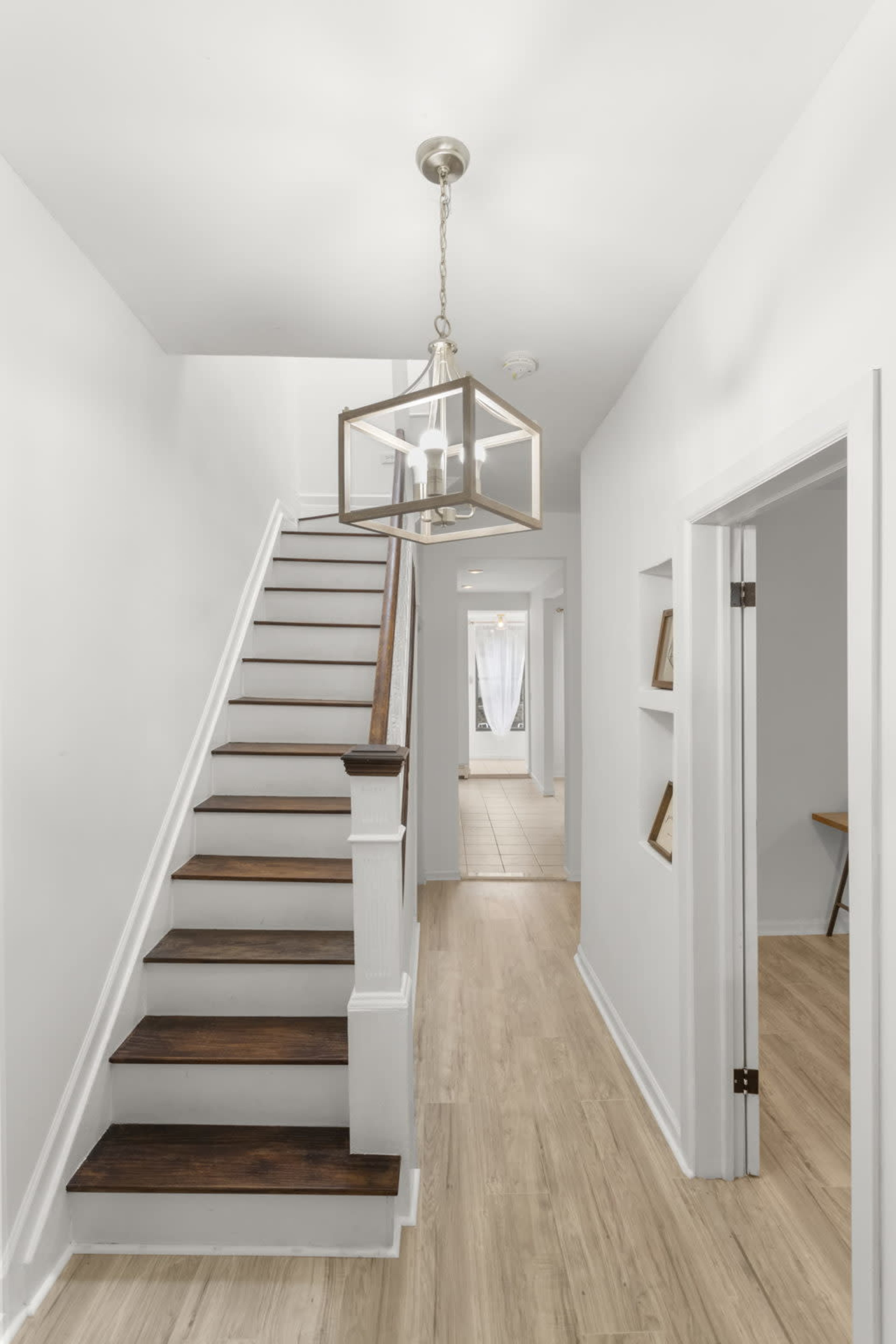 Charming Brooklyn Townhouse freshly renovated with a classical touch Image in Little Haiti, Brooklyn, NY