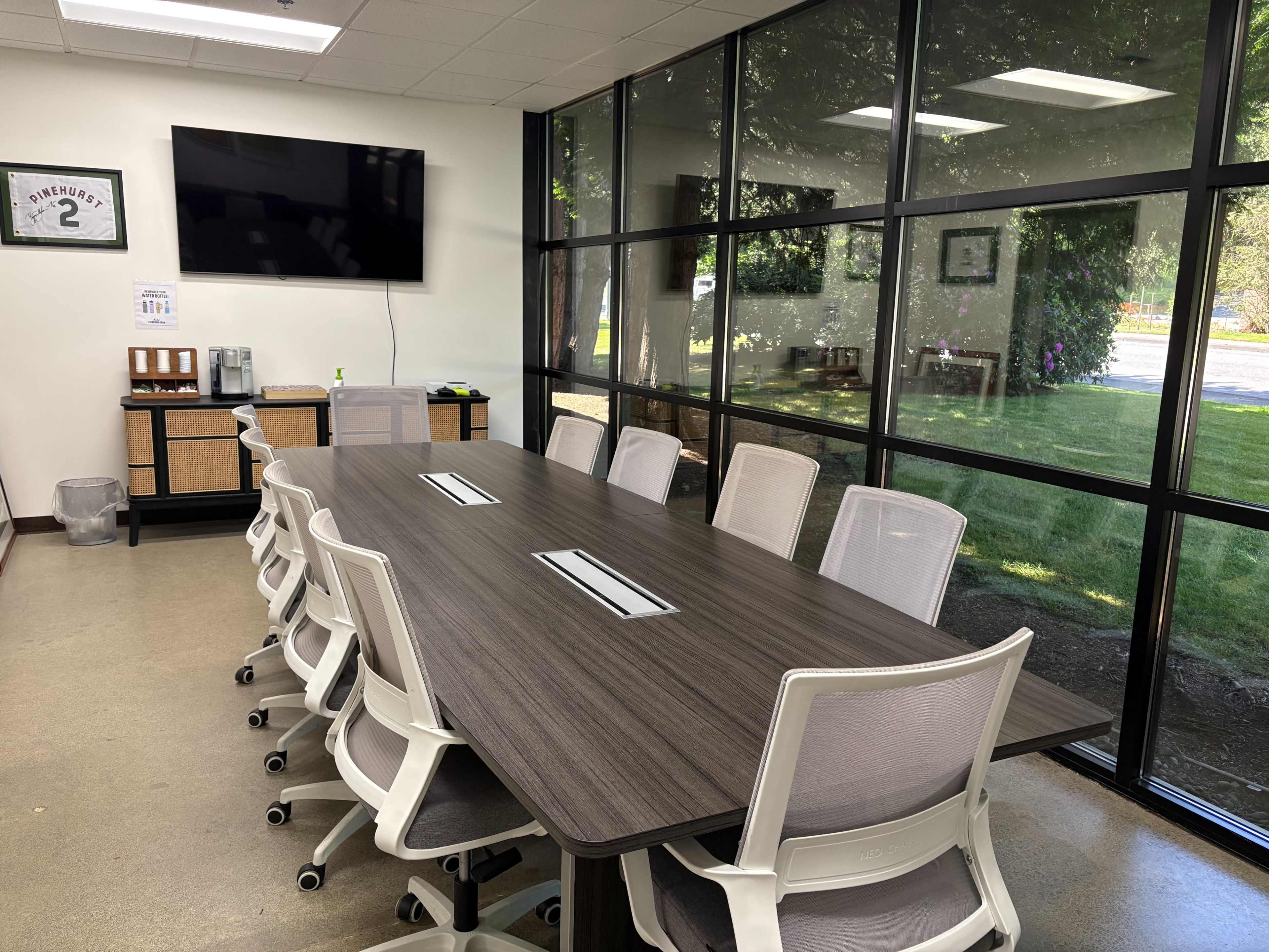 Upscale indoor golf club Image in Willow - Rose Hill, Redmond, WA