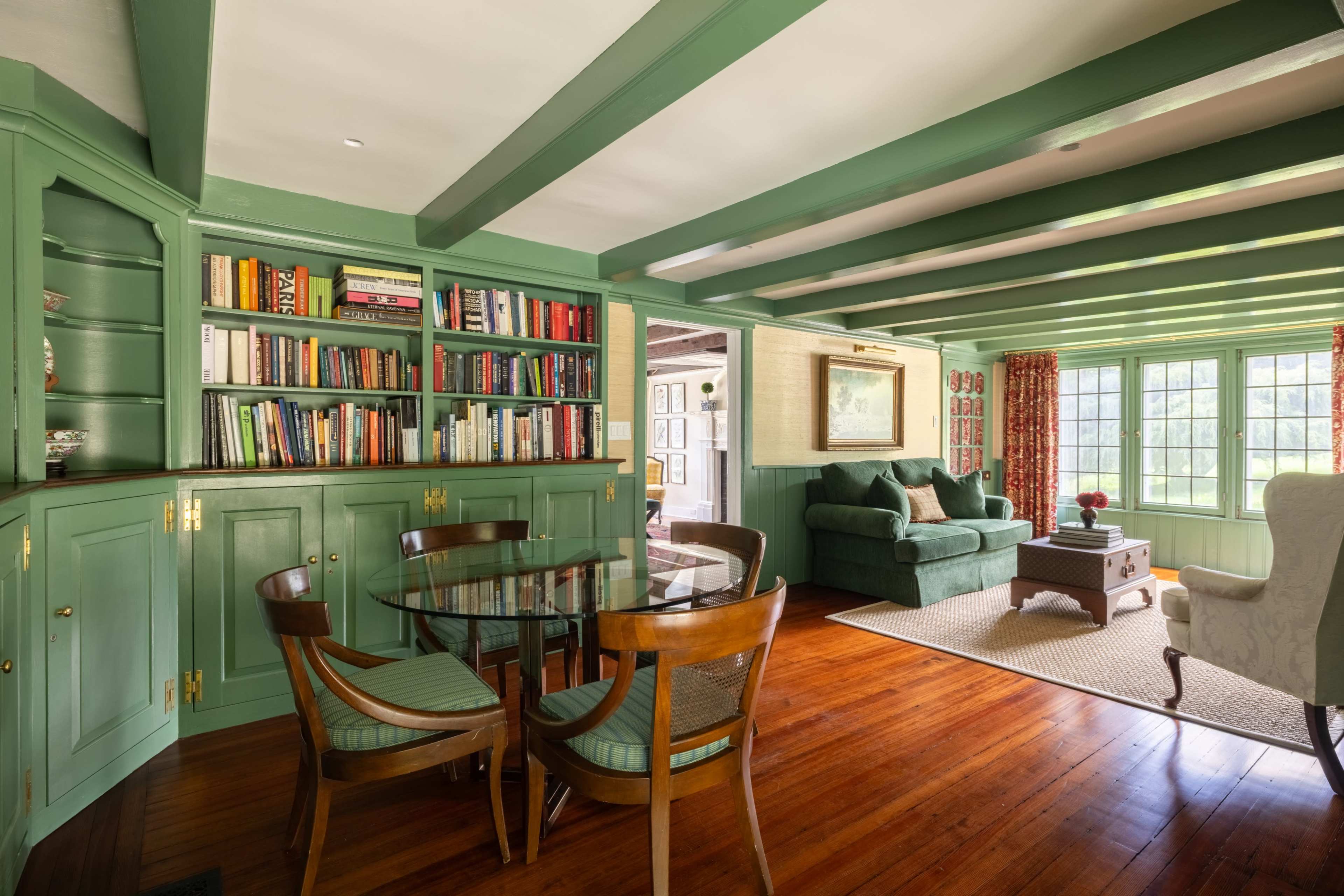 Historic Colonial Home with Carriage House and Formal Gardens Image in New Castle, Chappaqua, NY