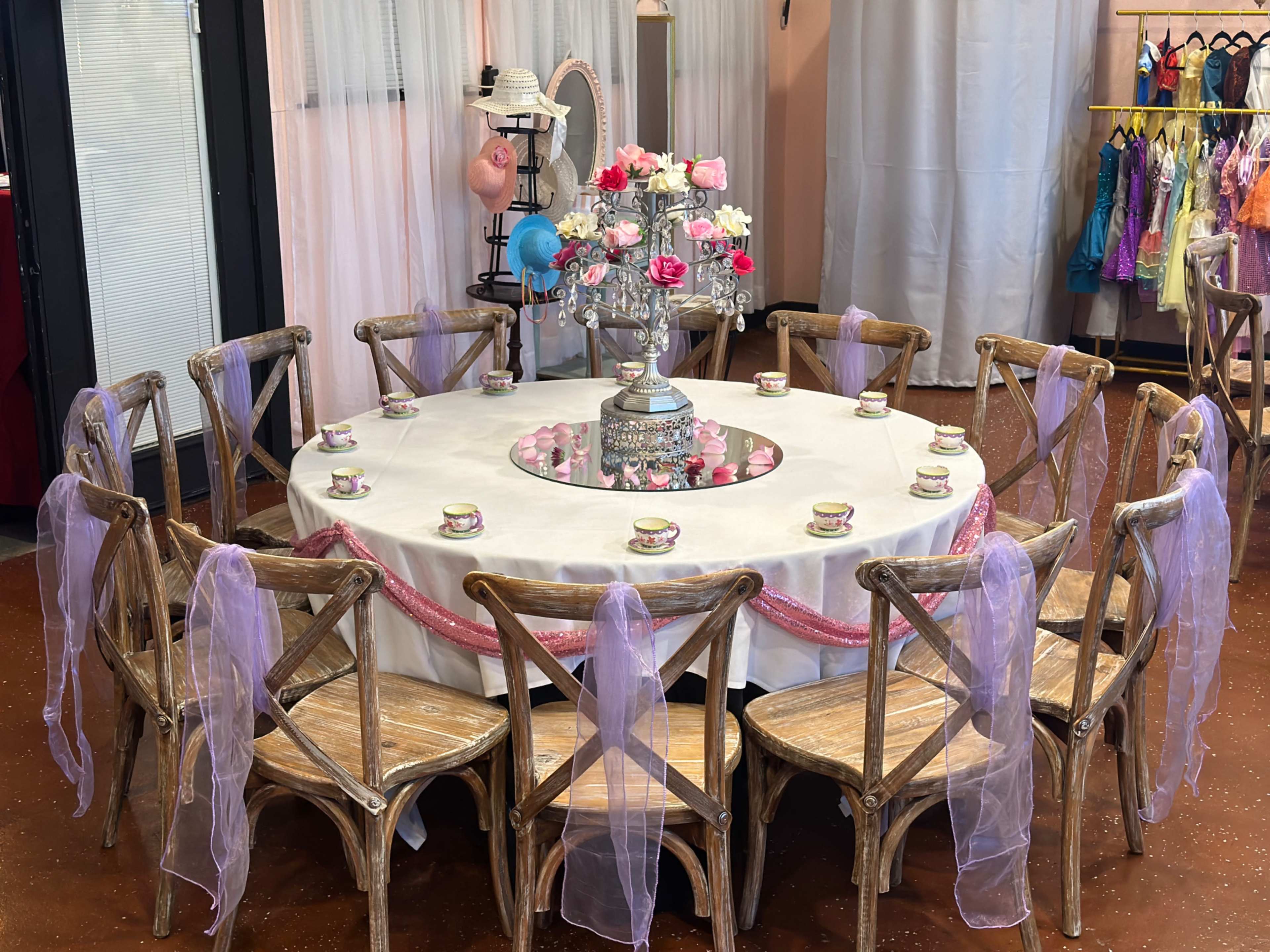 Private Upscale Meeting Room at the Airport Image in La Porte, La Porte, TX