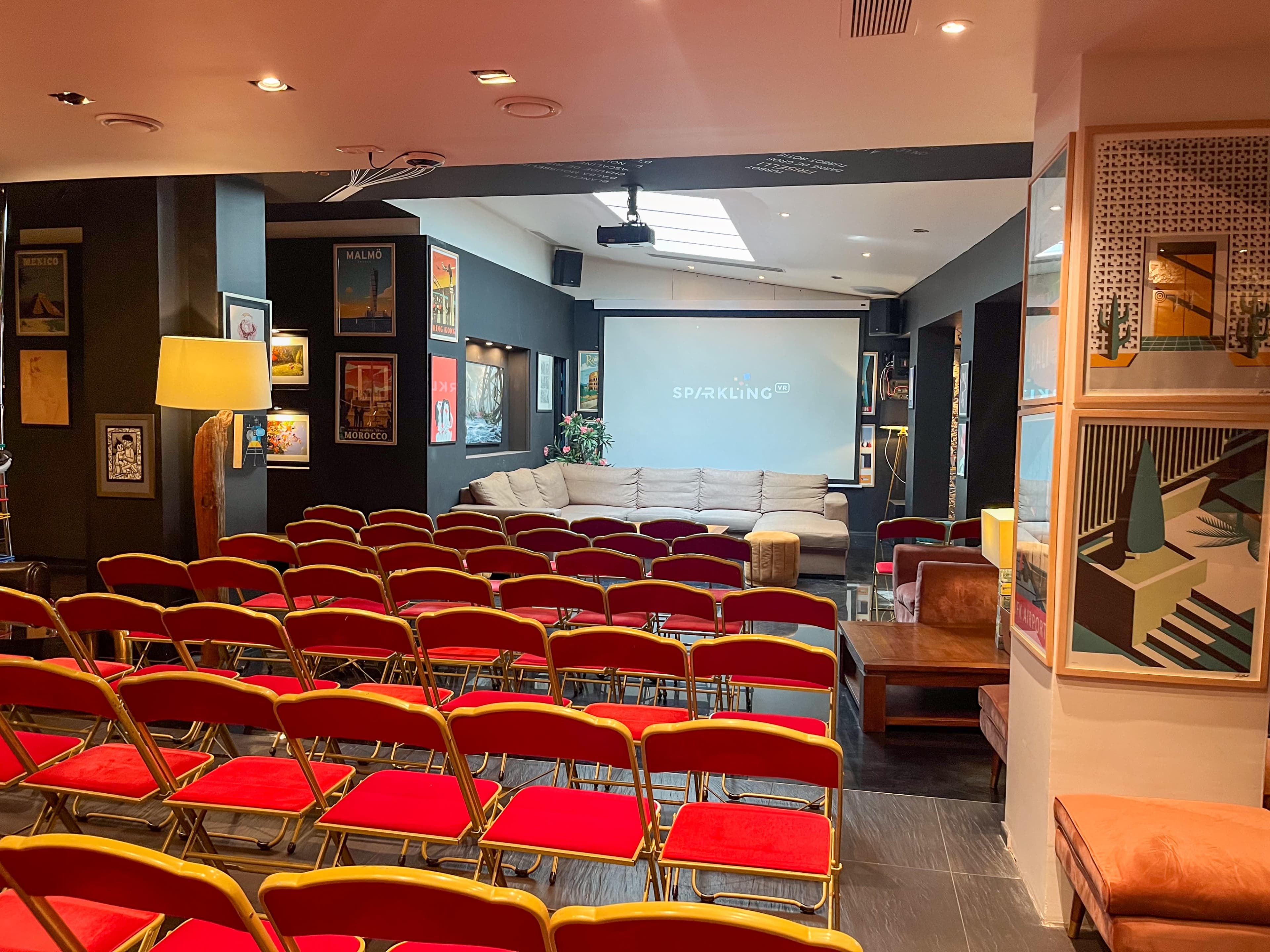 SPARKLING VR - LOFT DE RÉALITÉ VIRTUELLE Image in Europe, Paris, 