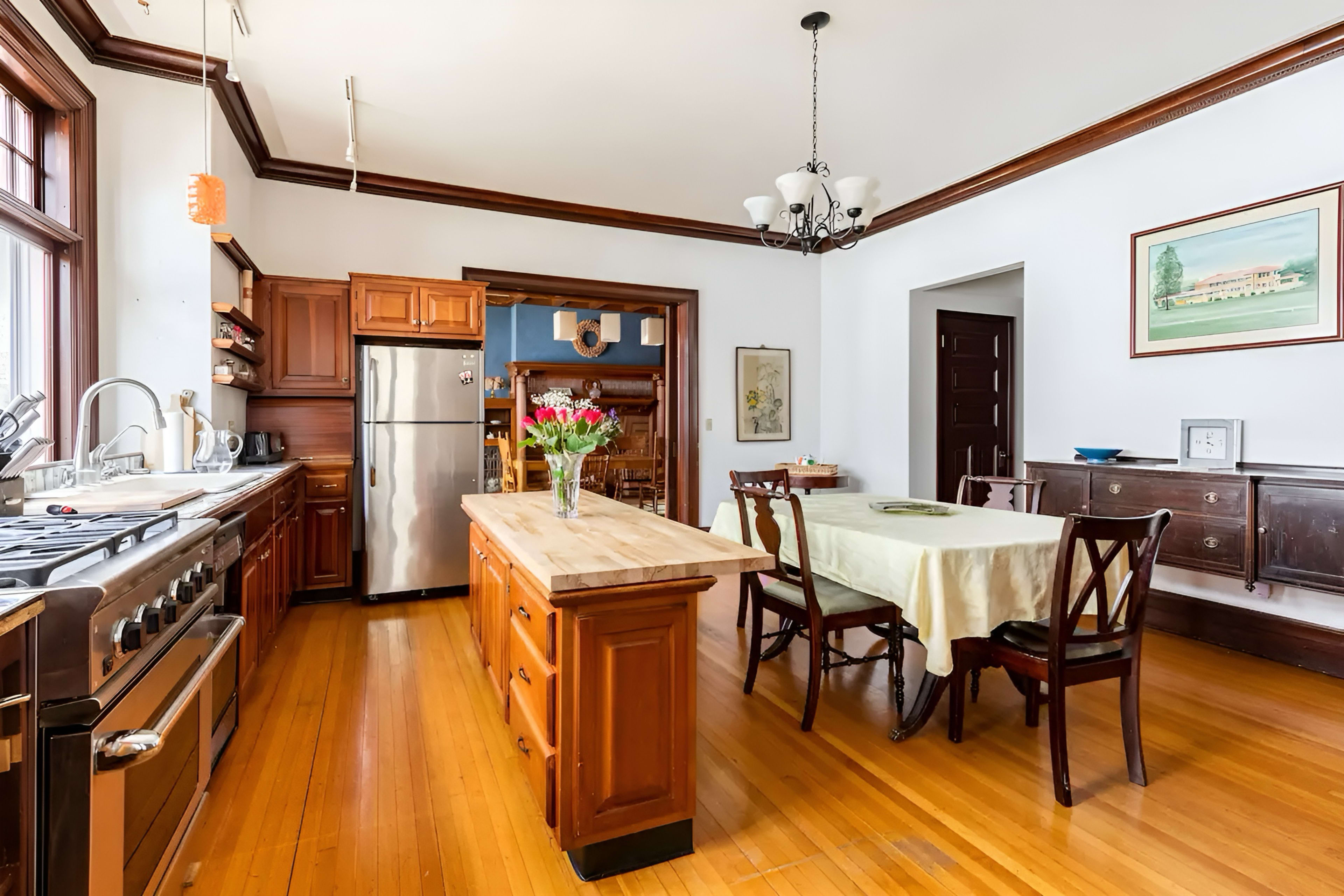 City Mansion, Downtown, Elmwood Village Image in Bryant, Buffalo, NY