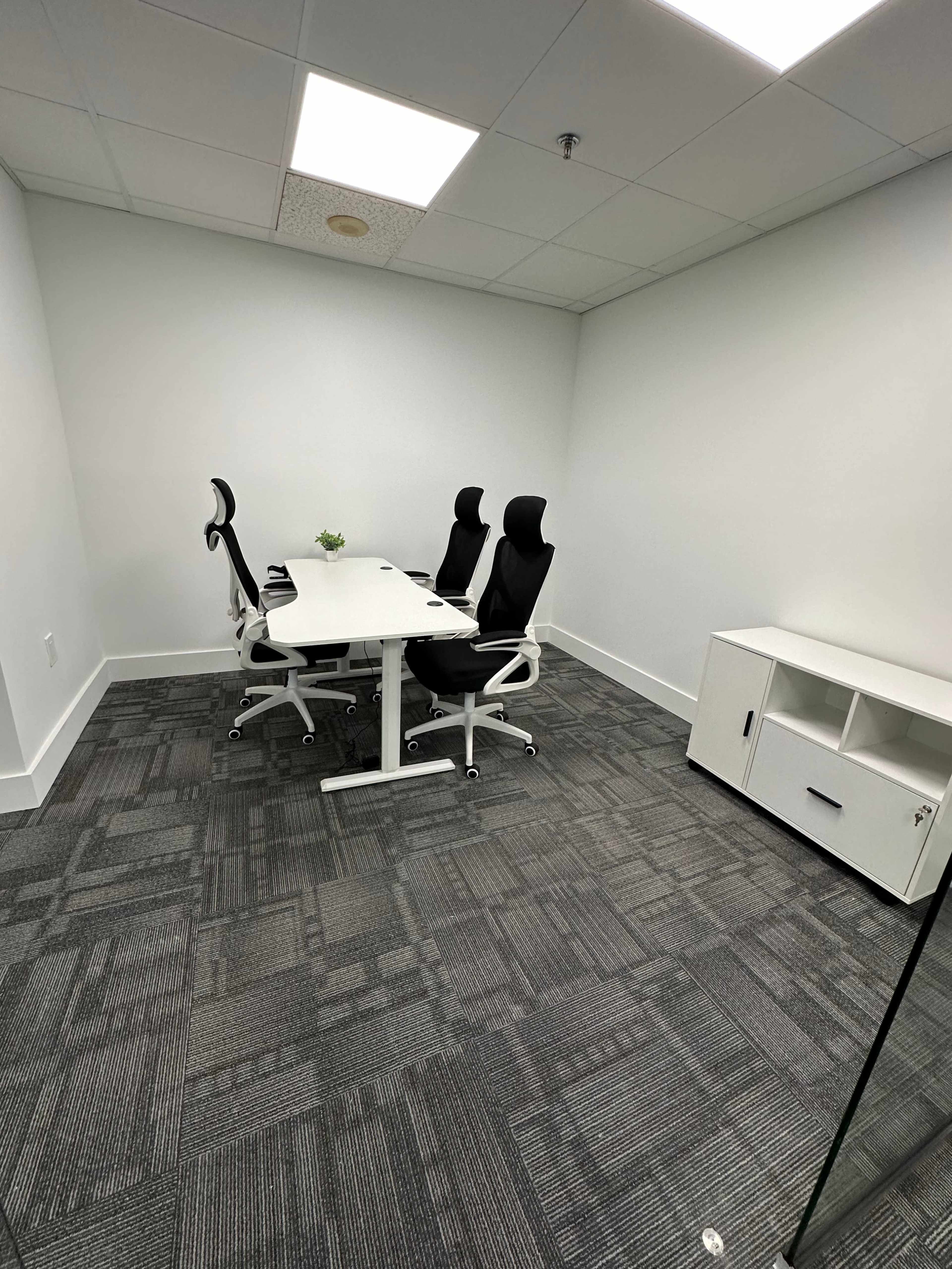 Brickell, private office space for business purposes Image in Downtown Miami, Miami, FL