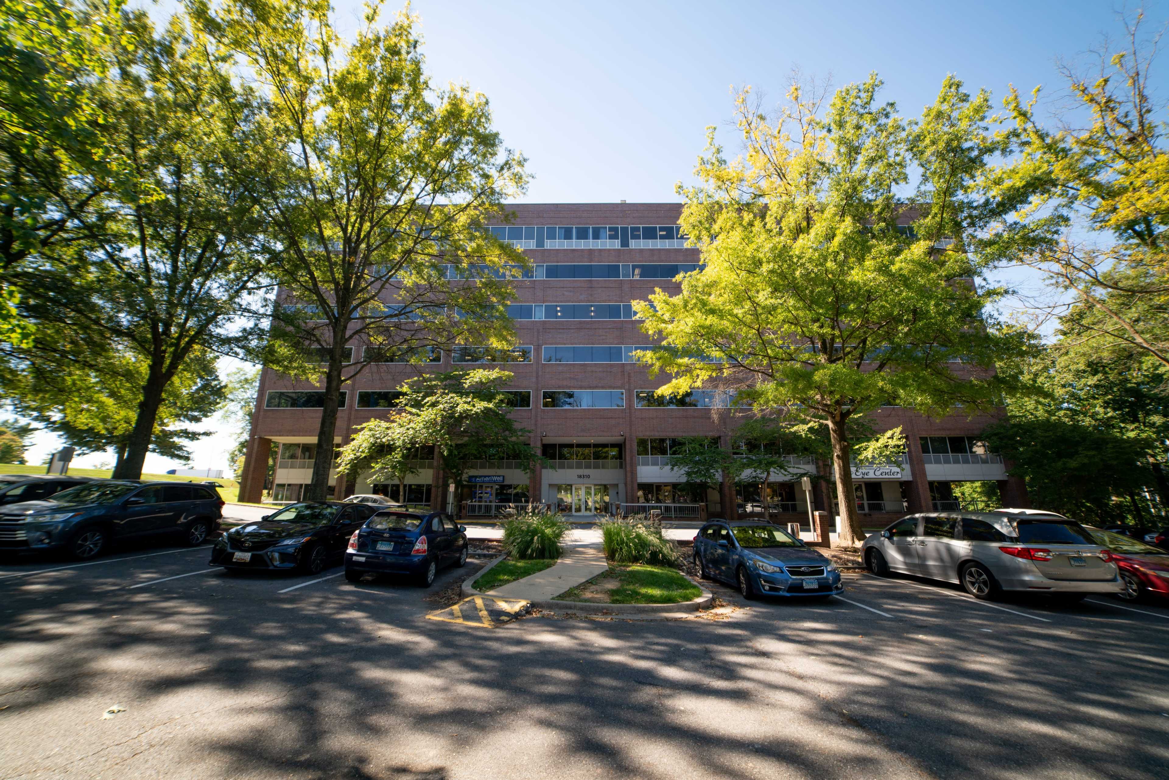 Gaithersburg Large Conference Room Image in Montgomery Village, Gaithersburg, MD