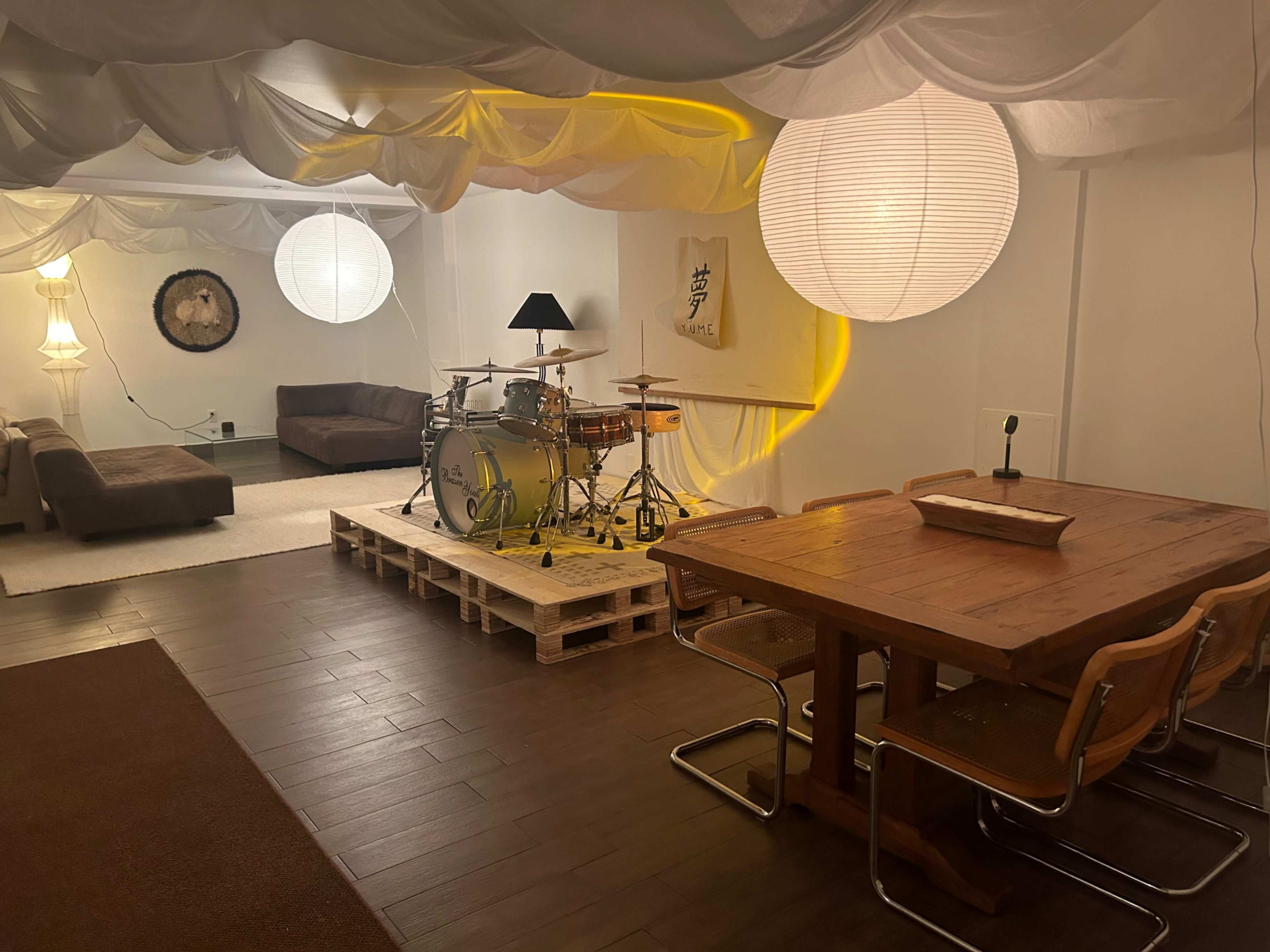 Mid-Century Modern Event Space in Bushwick Image in Bushwick, Brooklyn, NY