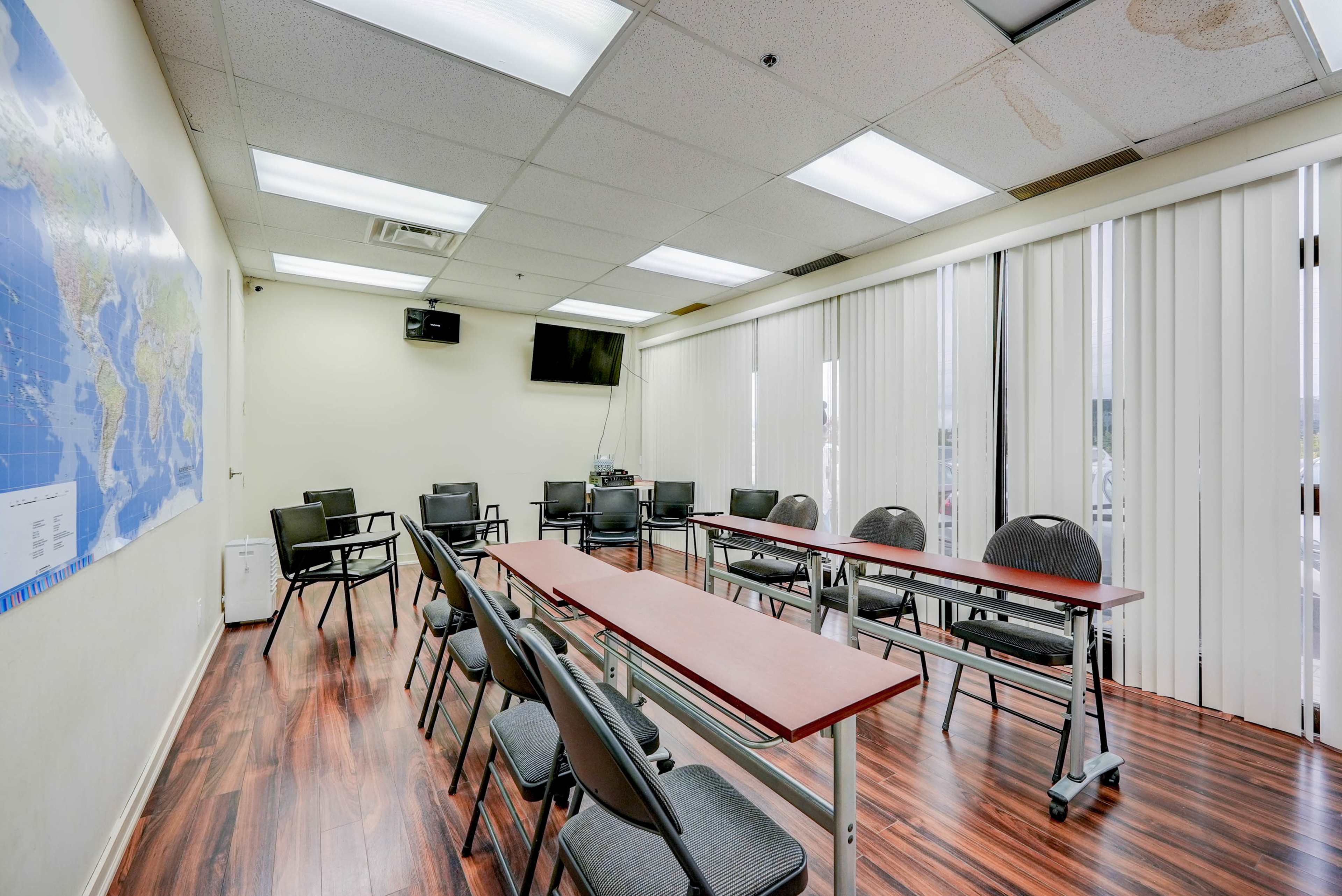 Multi-Purpose Meeting Room for Classes & Team Sessions – Markham Image in Markham, Markham, ON