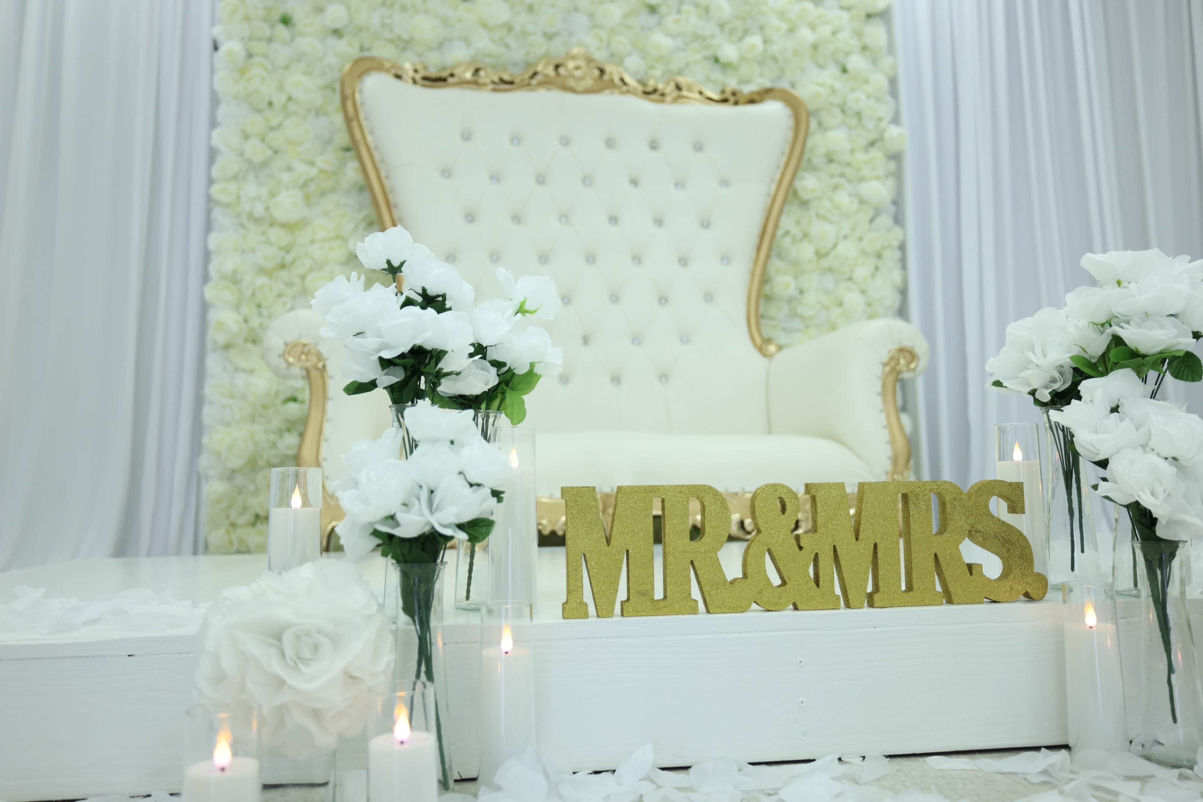 Chic All-White Studio in Moreno Valley’s Hotspot Image in Moreno Valley, Moreno Valley, CA