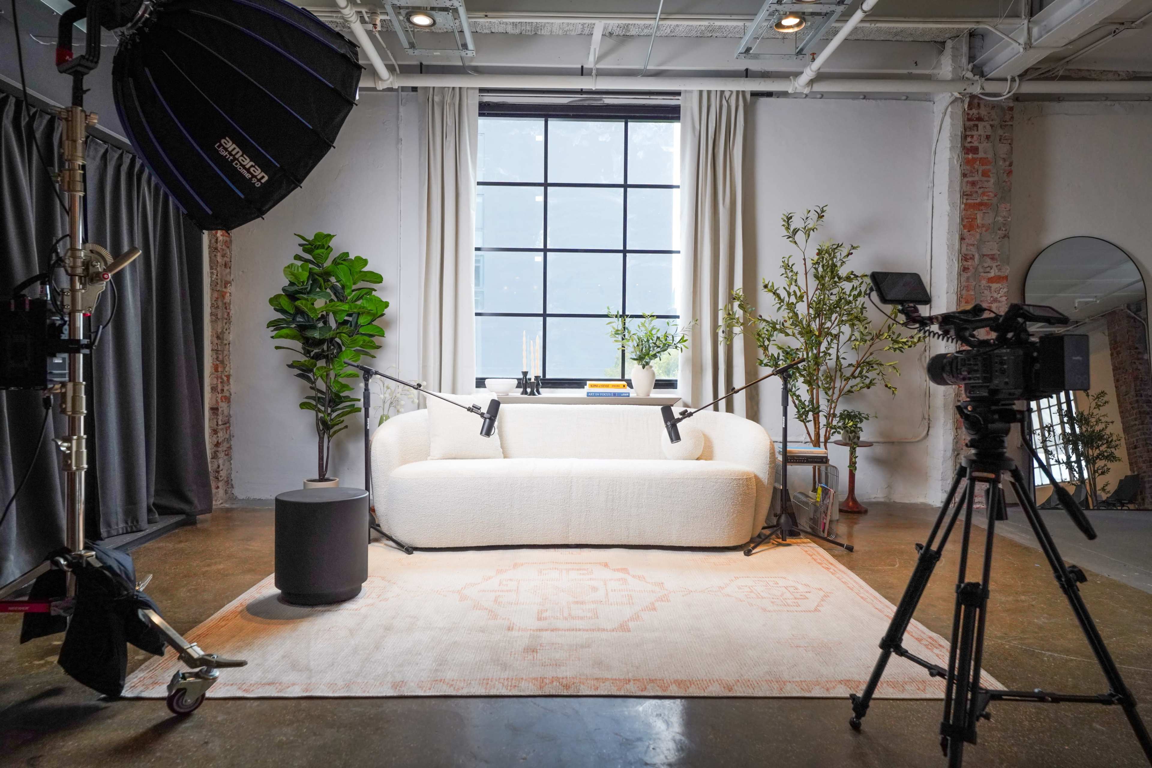 Video, Podcast & Photography, Multi-Set Wynwood Loft Style Studio (Optional Equipment & Videographer) Image in Wynwood, Miami, FL