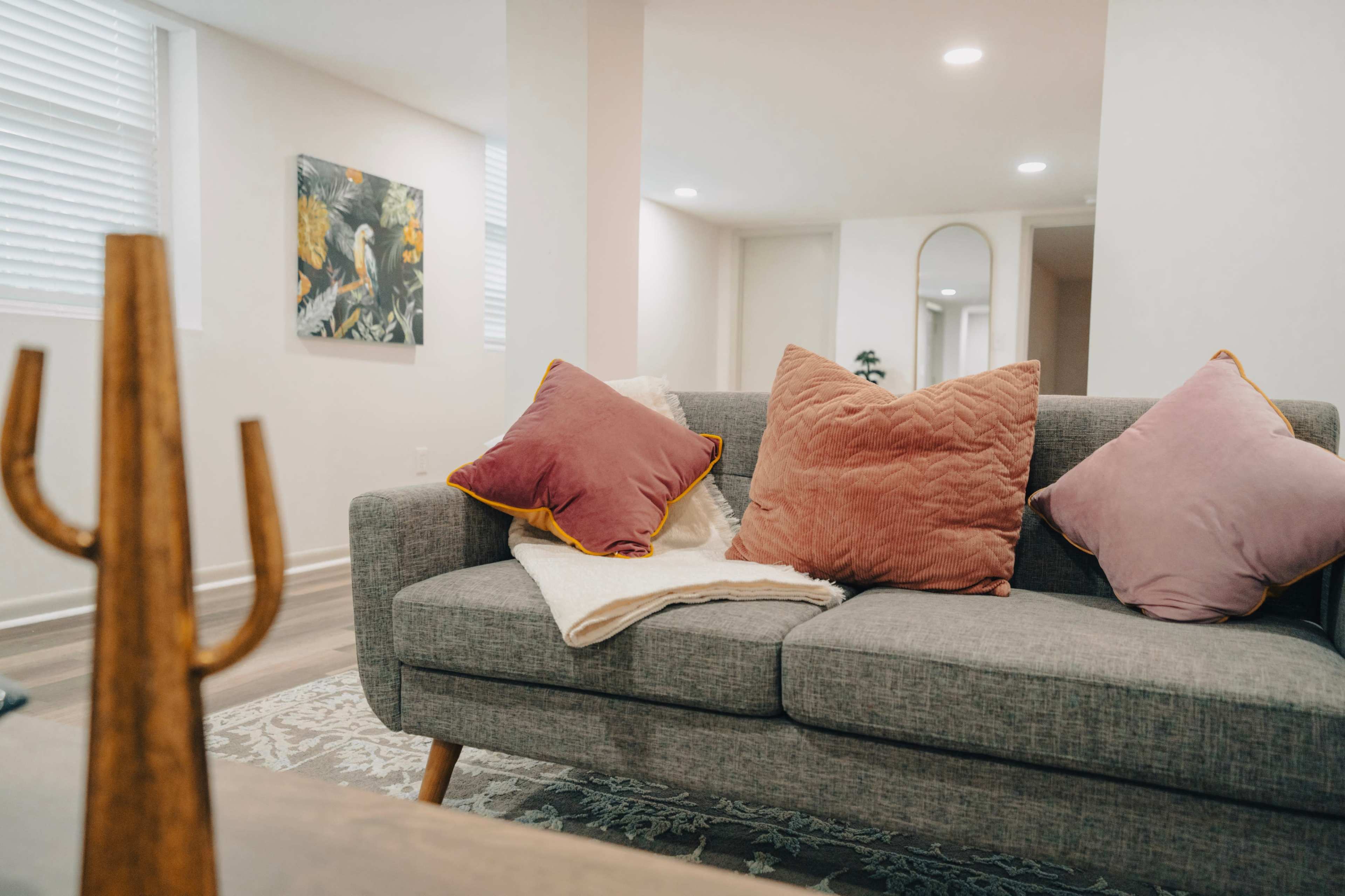 Urban Apartment with Basement Industrial Design Image in Florida Heights, Atlanta, GA