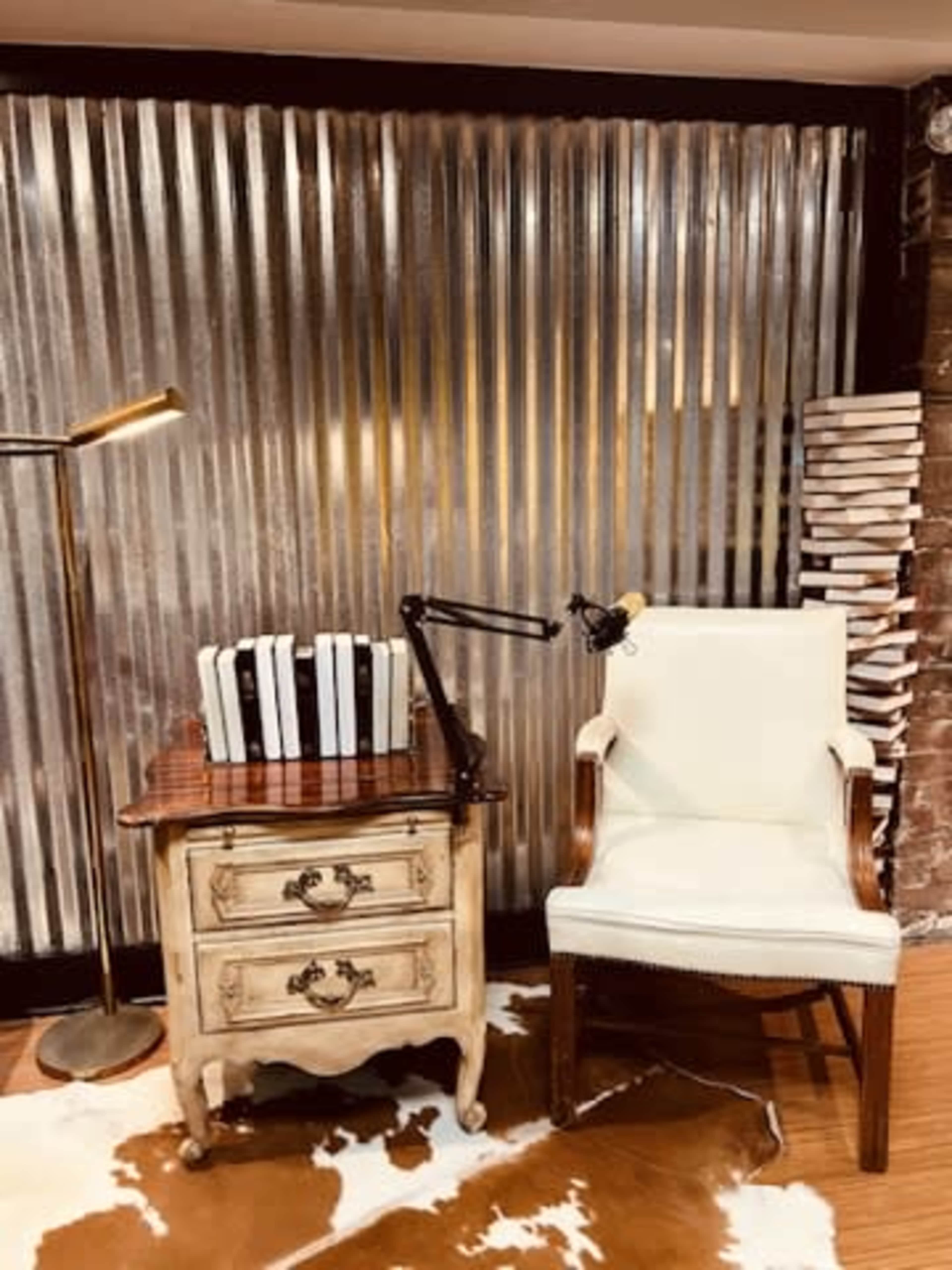 Underground Creative Studio Image in Del Ray, Alexandria, VA